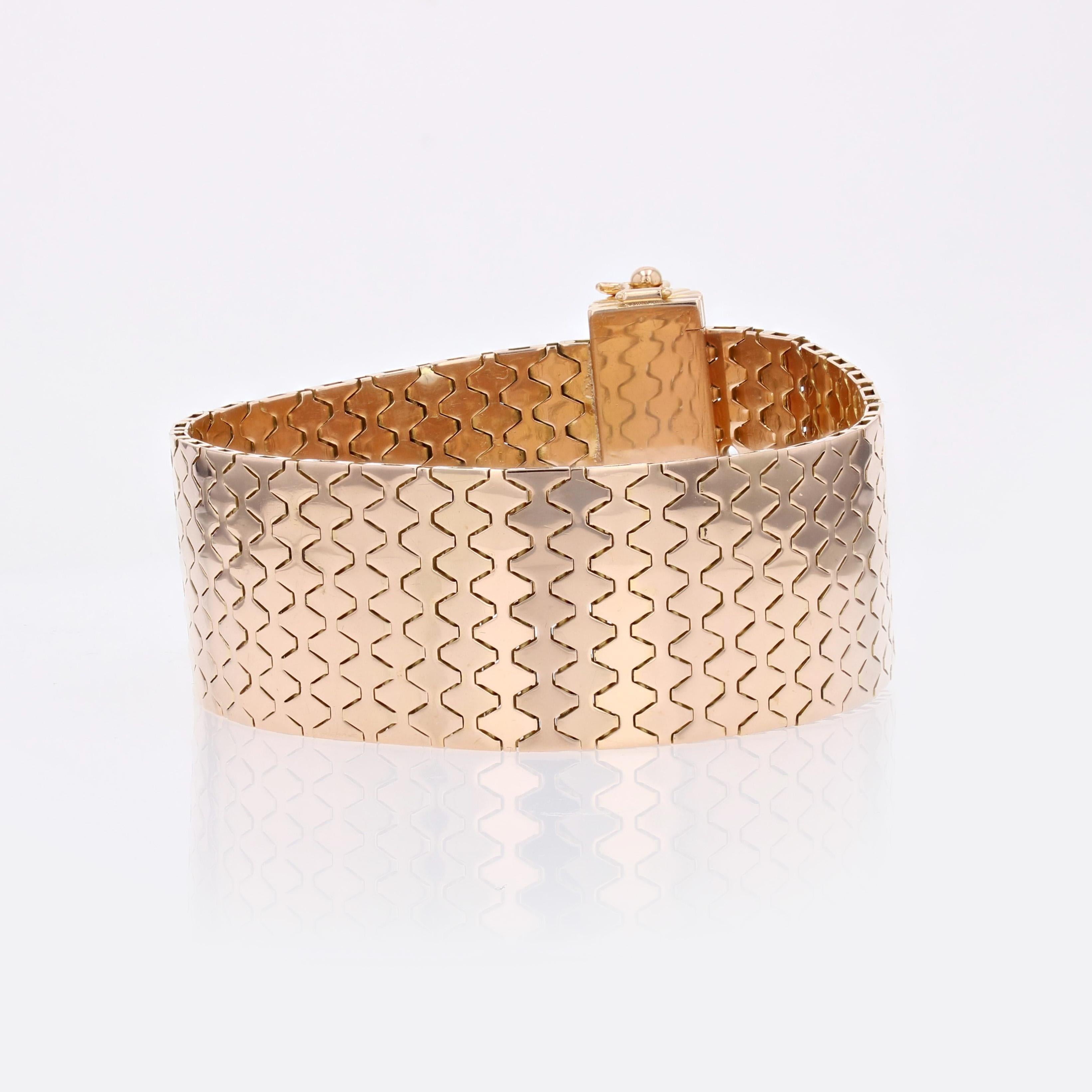 1950s Diamonds 18 Karat Yellow Gold Belt Bracelet For Sale 11
