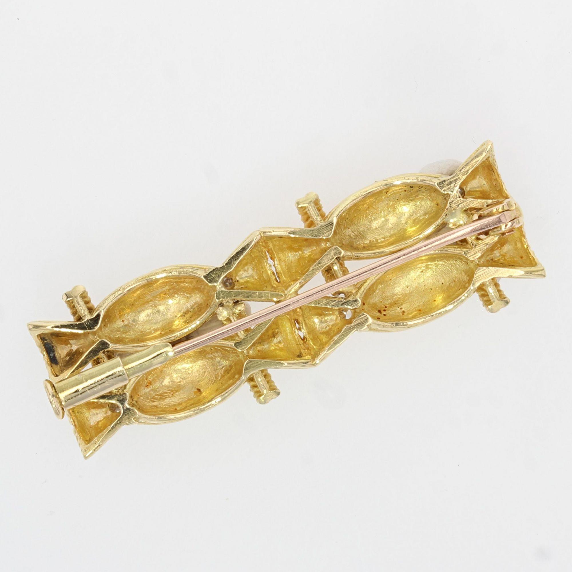 Women's 1950s Diamonds 18 Karat Yellow Gold Bundle Brooch For Sale