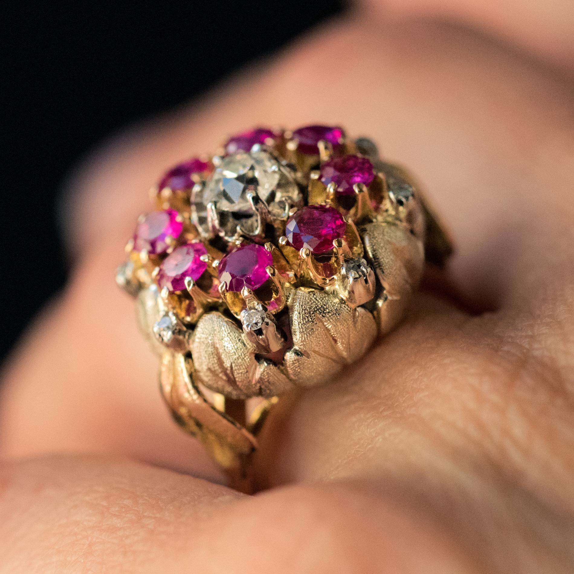 Women's 1950s Diamonds Ruby 18 Karat Yellow Gold Flower Ring