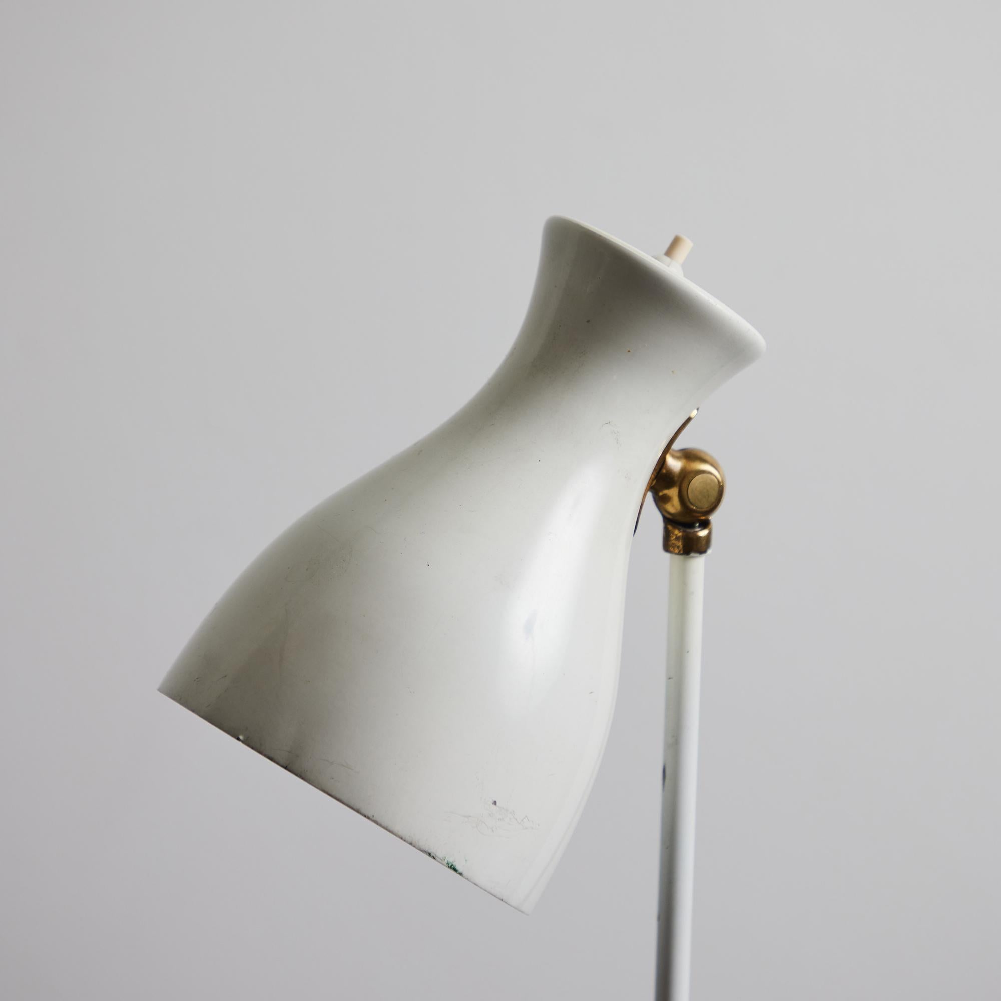 1950s Dieter Schulz Model No. 57/416 Floor Lamp for Wohnbedarf AG Schweiz For Sale 7
