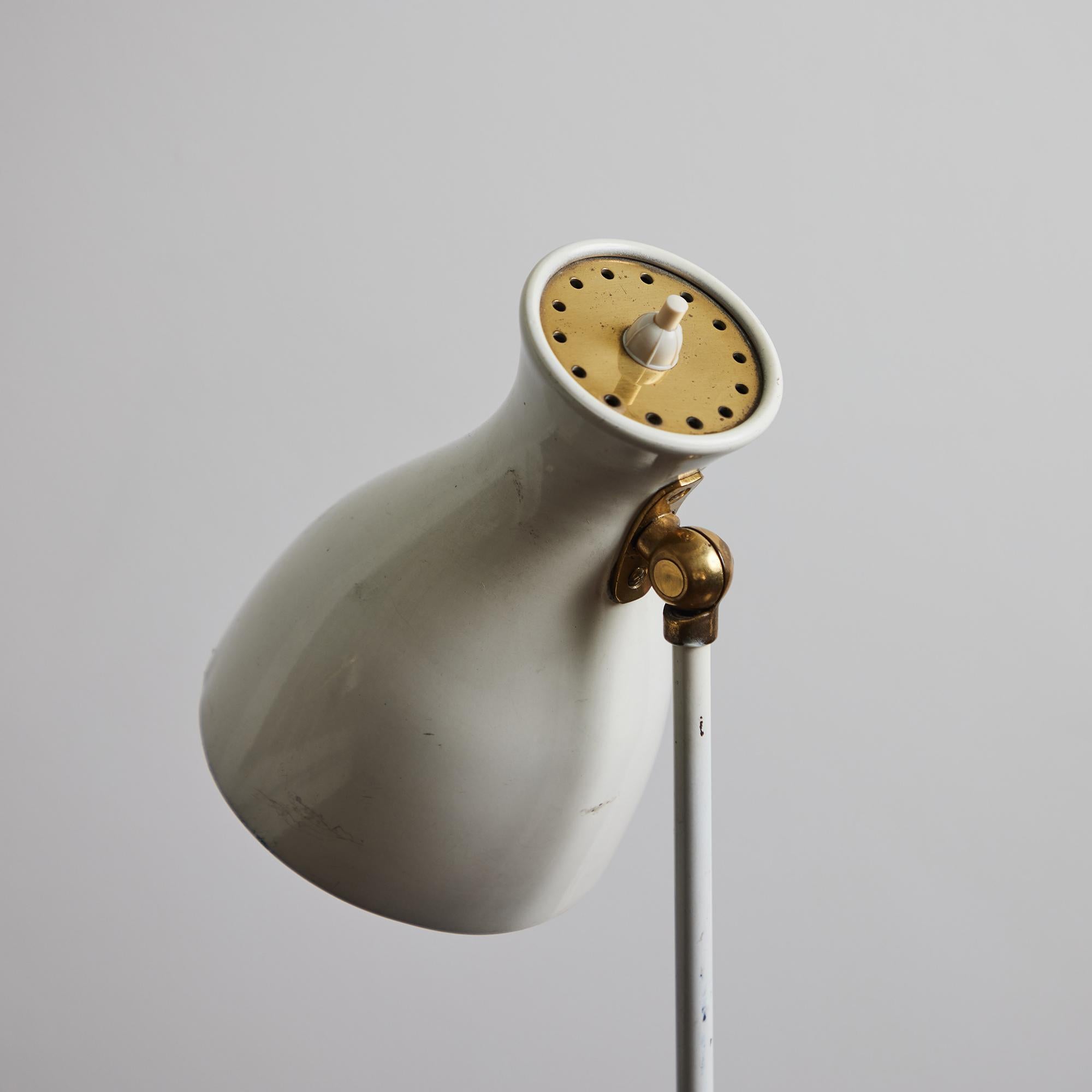 1950s Dieter Schulz Model No. 57/416 Floor Lamp for Wohnbedarf AG Schweiz For Sale 8