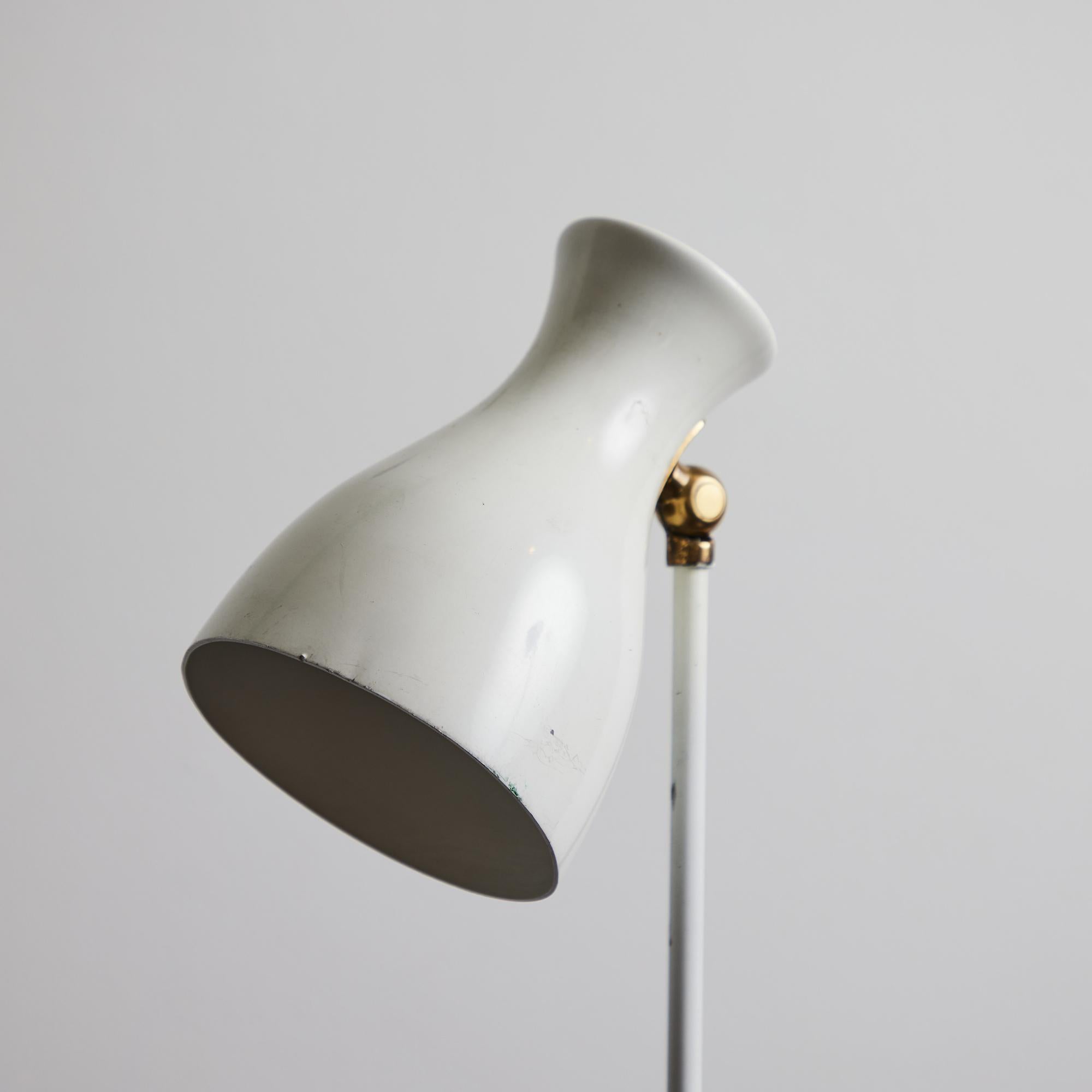 1950s Dieter Schulz Model No. 57/416 Floor Lamp for Wohnbedarf AG Schweiz For Sale 1