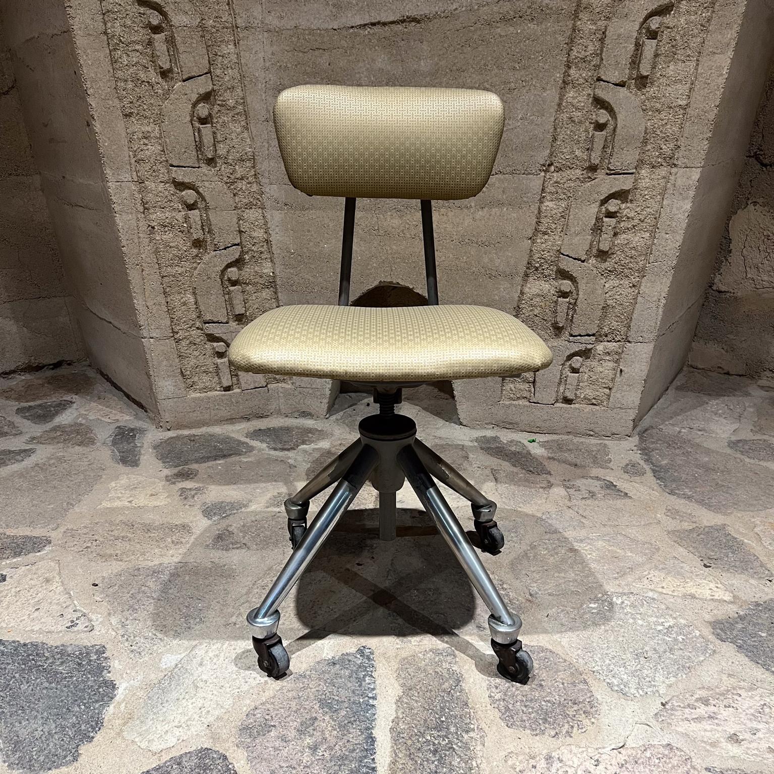 mid century modern office chair
