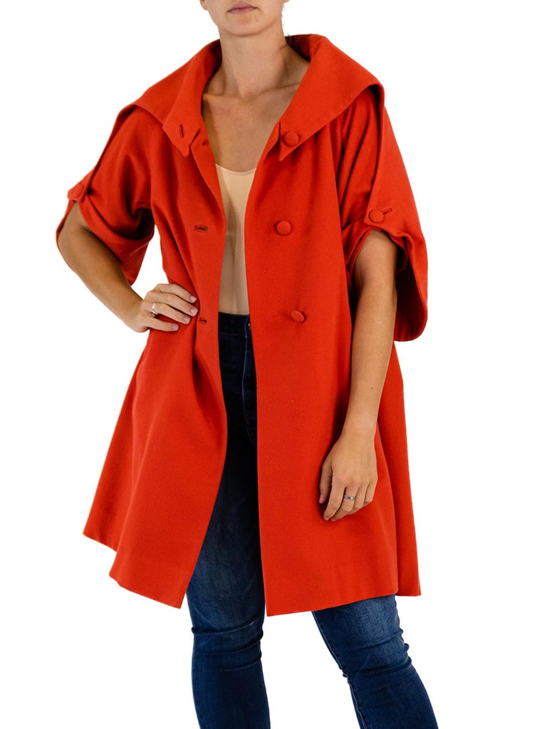 1950S DON LOPER Tomato Red Wool 3/4 Sleeve Coat With Giant Picture Collar For Sale 4
