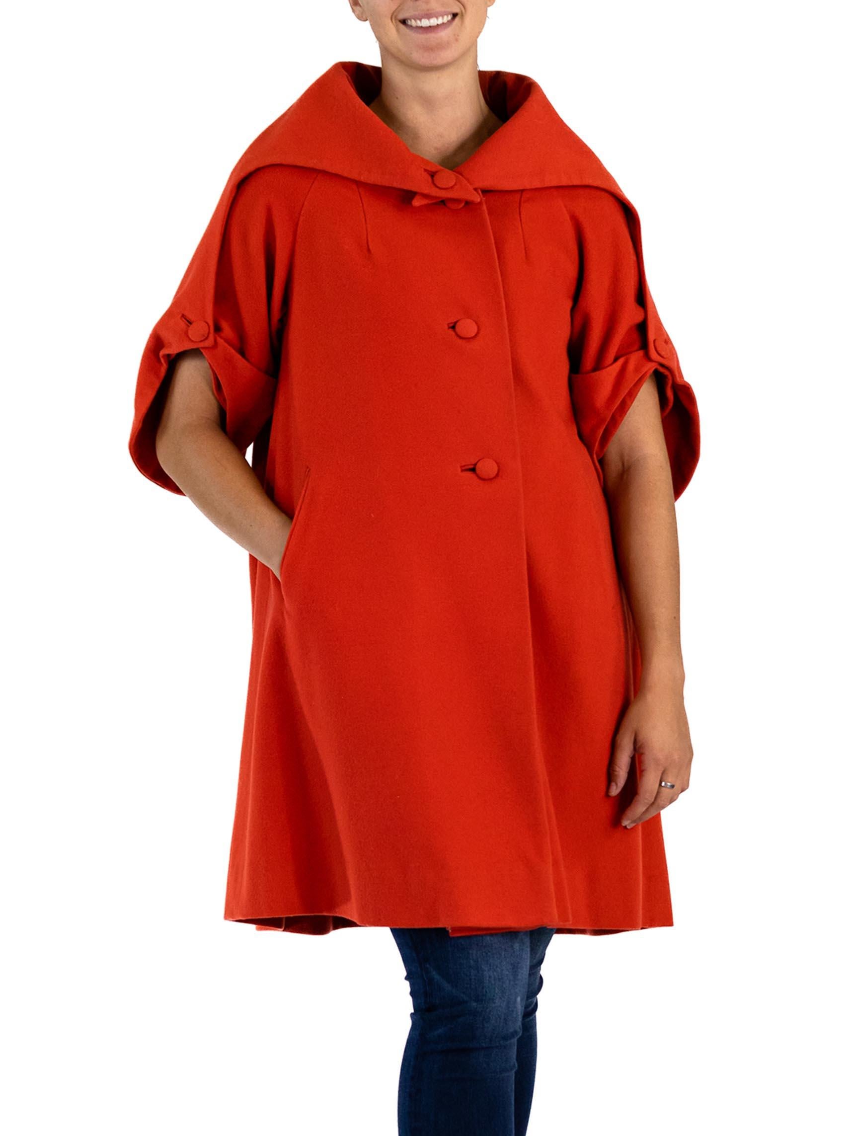 1950S DON LOPER Tomato Red Wool 3/4 Sleeve Coat With Giant Picture Collar For Sale 5