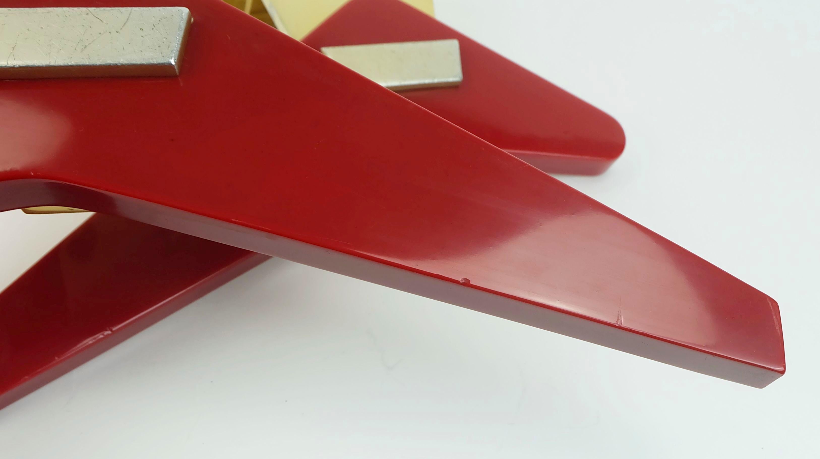 Mid-Century Modern 1950s DOOR HANDLES push handles red bakelite and aluminum streamline bungalow For Sale