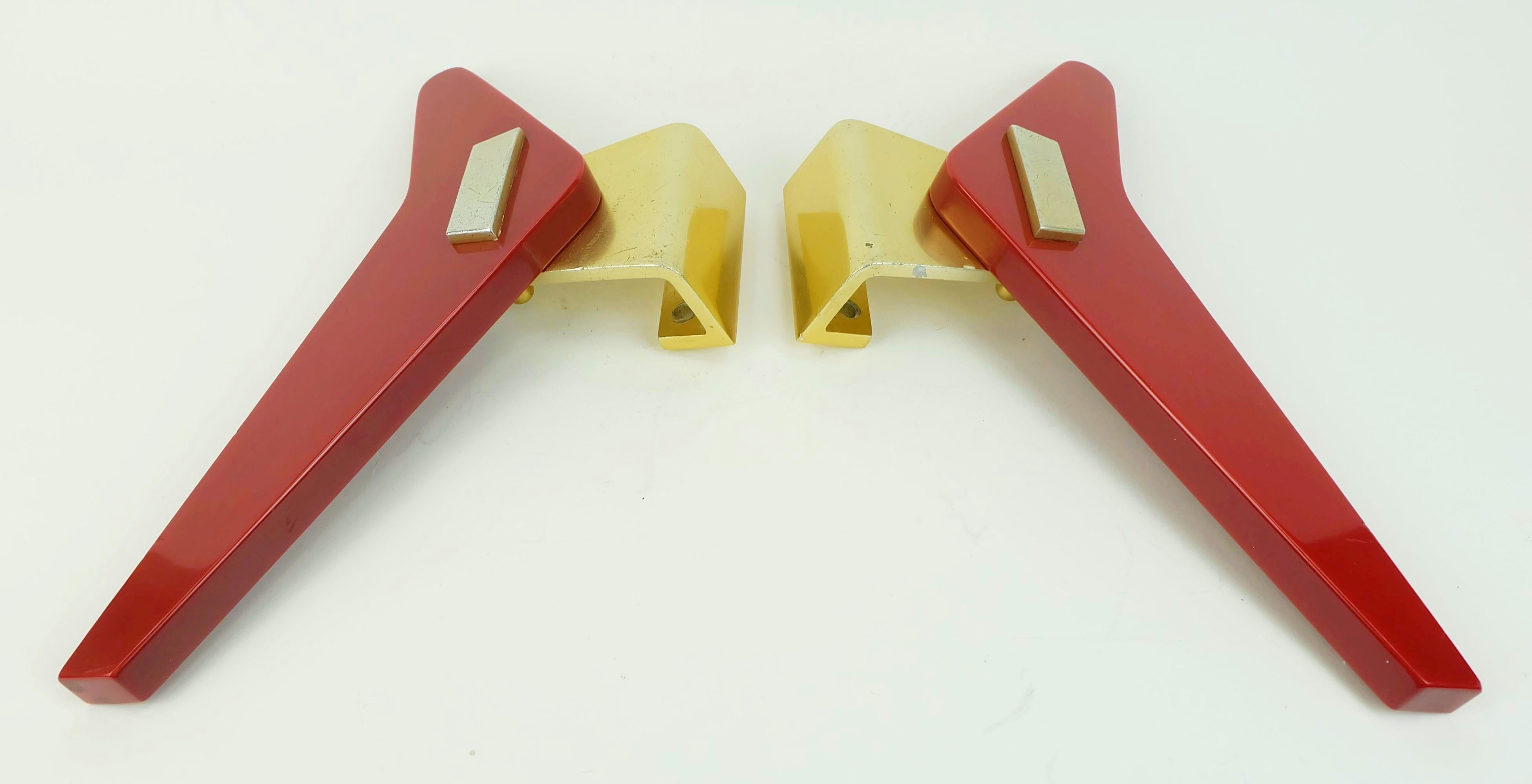 1950s DOOR HANDLES push handles red bakelite and aluminum streamline bungalow For Sale 2