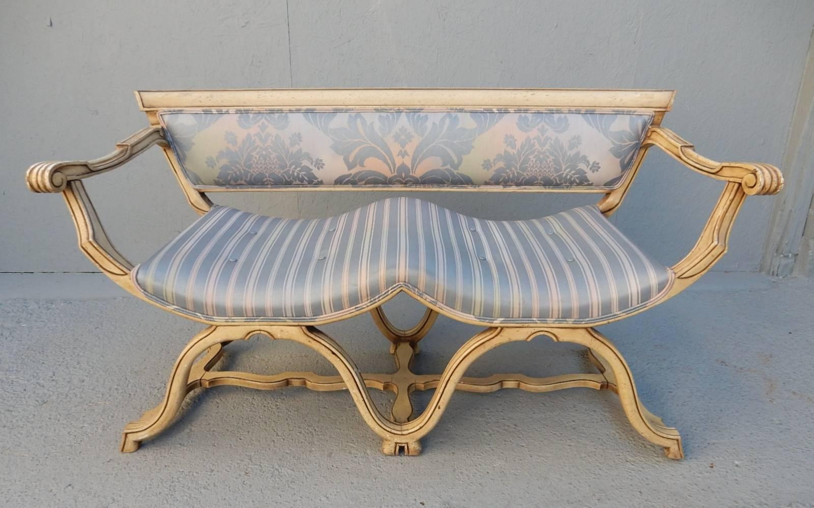 Mid-20th Century 1950s French-Blue Silk Settee attributed to Dorothy Draper