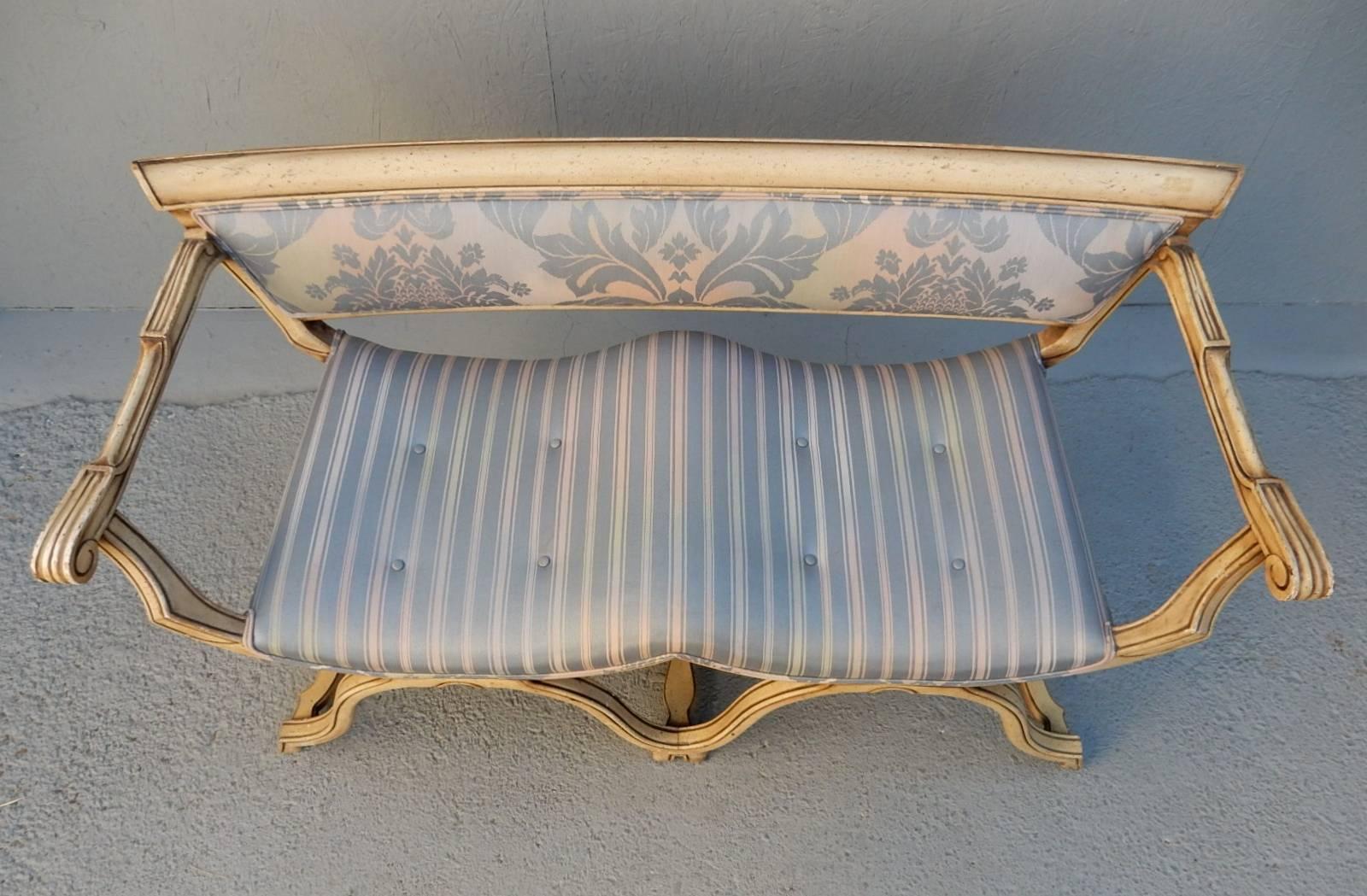 Upholstery 1950s French-Blue Silk Settee attributed to Dorothy Draper