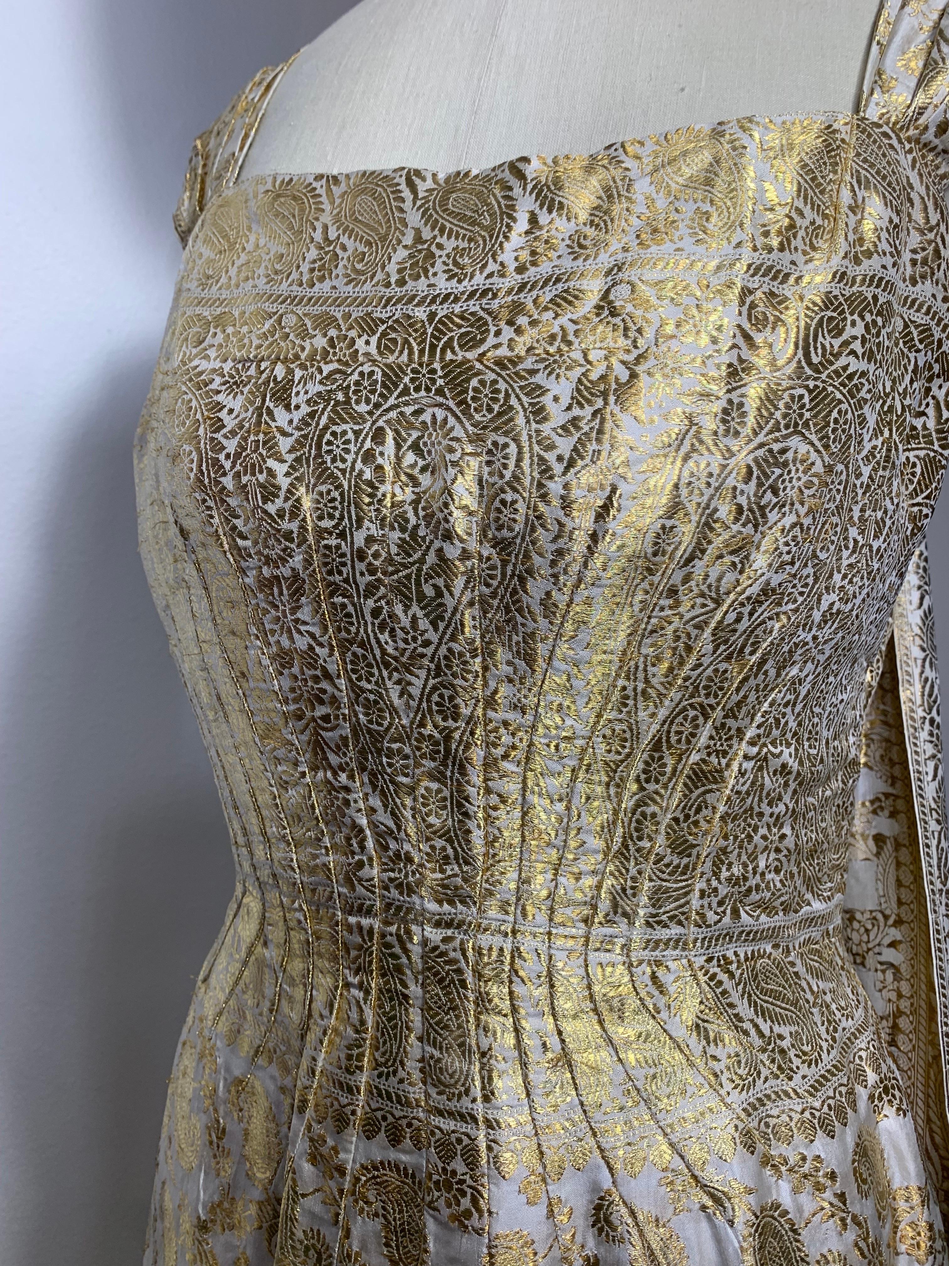 1950s Dorothy McNab Gold Lame & White Silk Sari-Inspired Gown w Waterfall Back For Sale 5