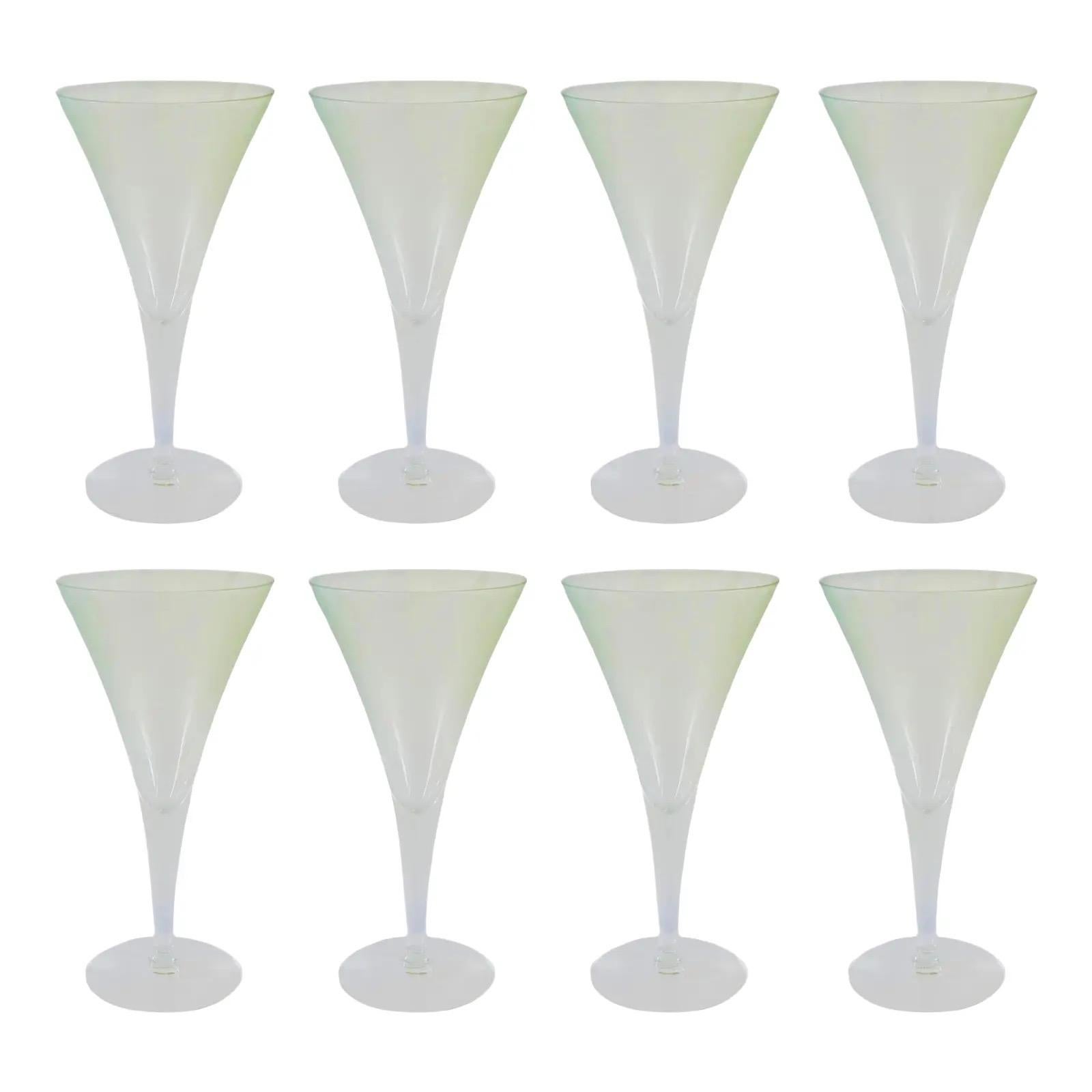 1950s Dorothy Thorpe Mint Green Champagne Flutes or Wine Glasses, Set of 8 For Sale