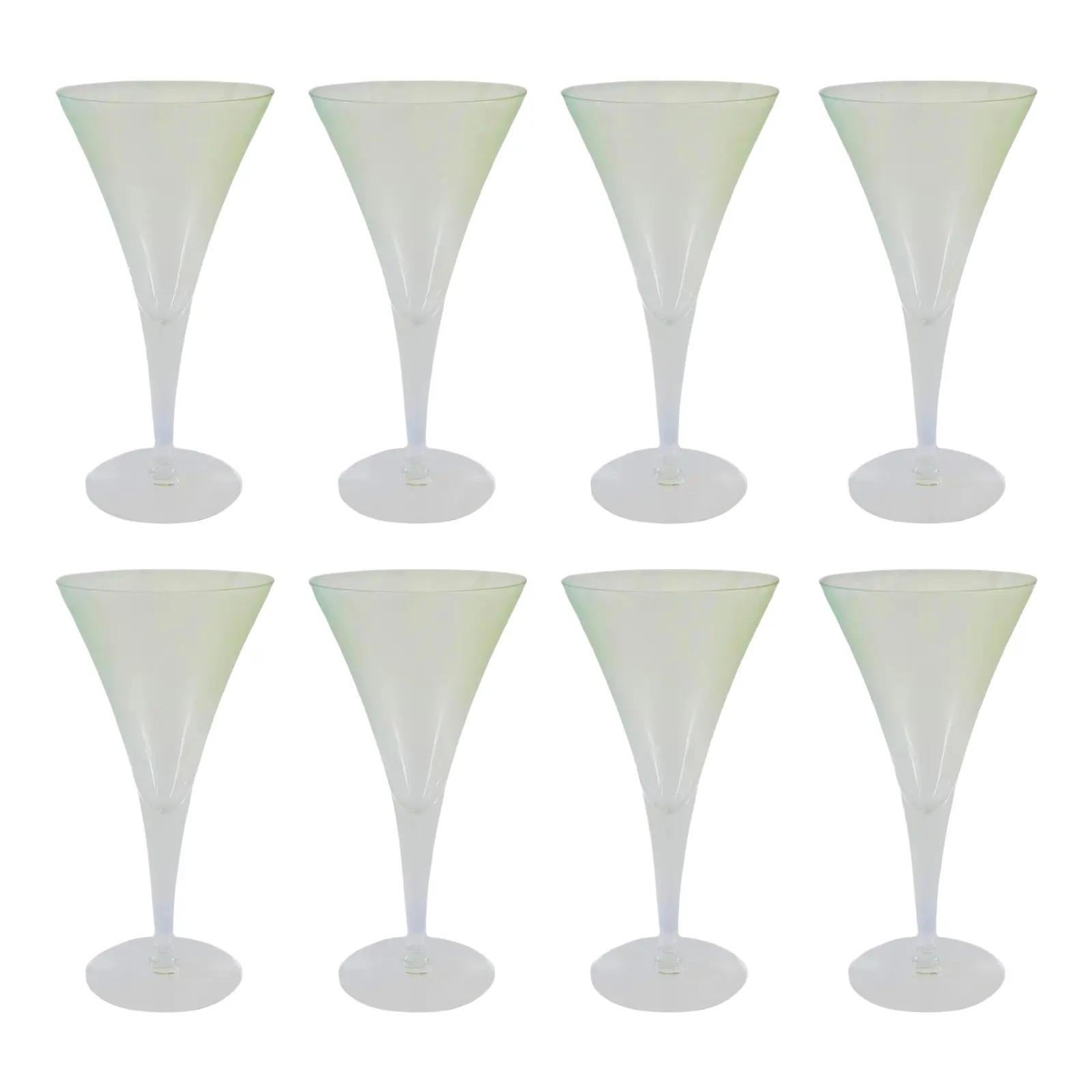 Dorothy Thorpe ensemble de 8 flûtes à champagne ou verres à vin vert menthe des années 1950