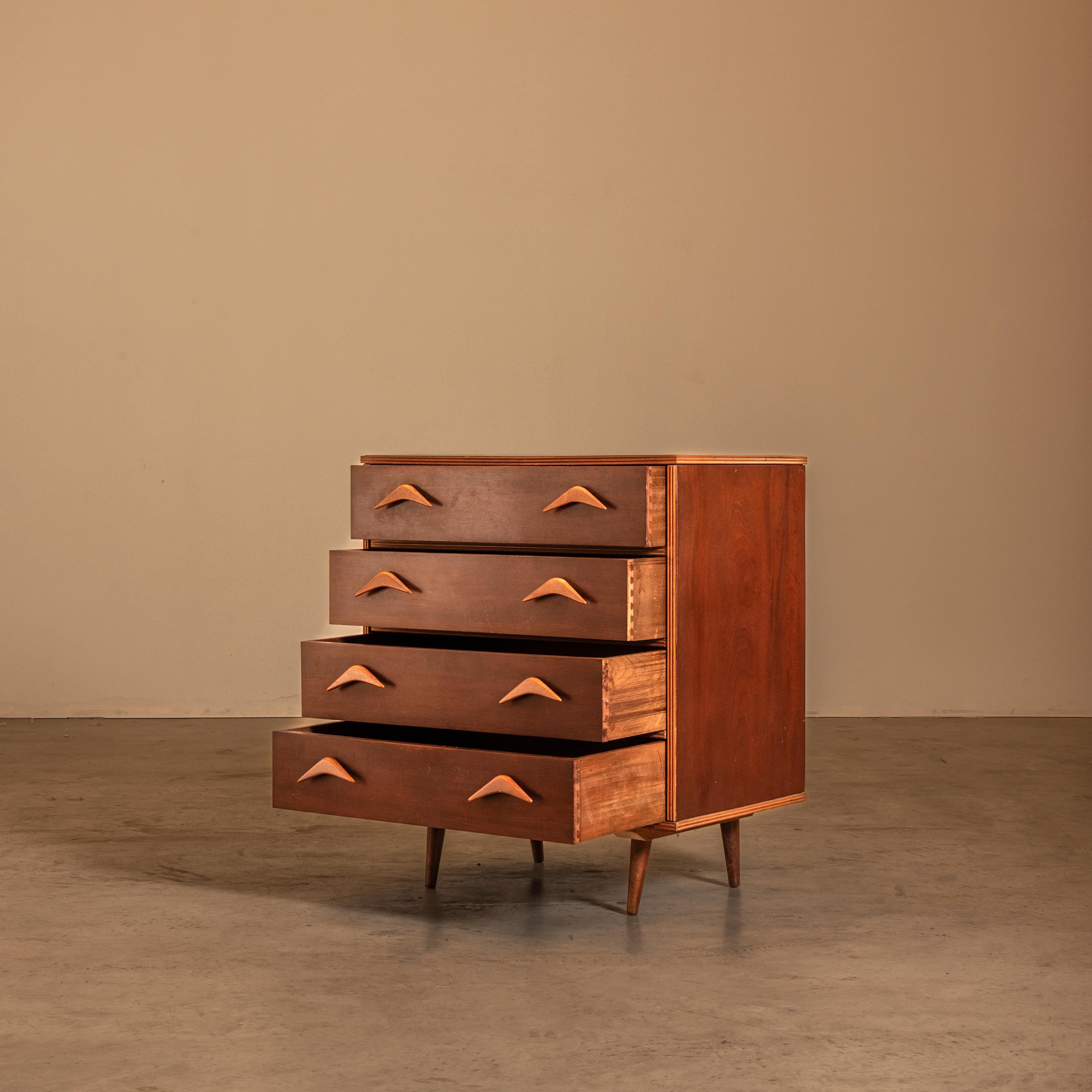 Wood 1950's dresser with drawers, Móveis Cimo, Brazilian Mid-Century Modern Design For Sale
