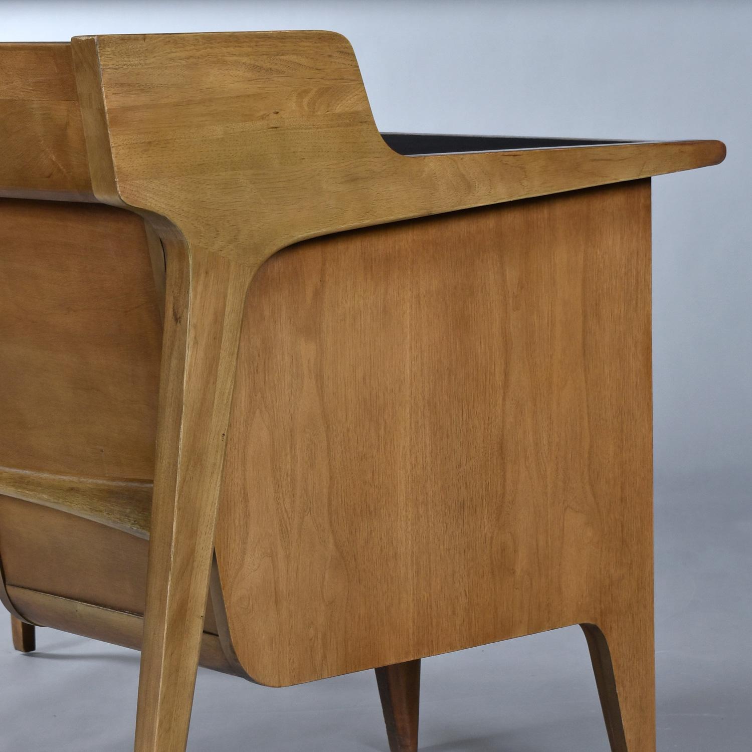 Scrivania con piano in pelle Drexel Profile del 1950 di John Van Koert in vendita 4