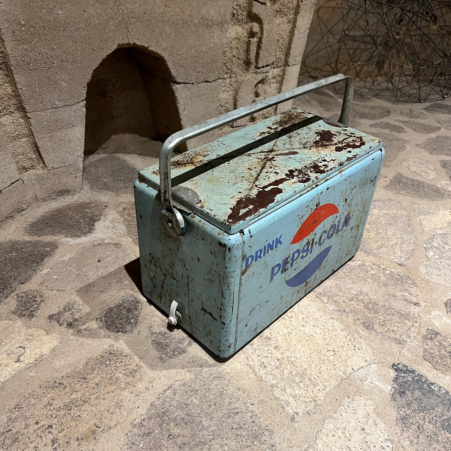 Mid-Century Modern Glacière à boissons Pepsi Cola des années 1950 en vente