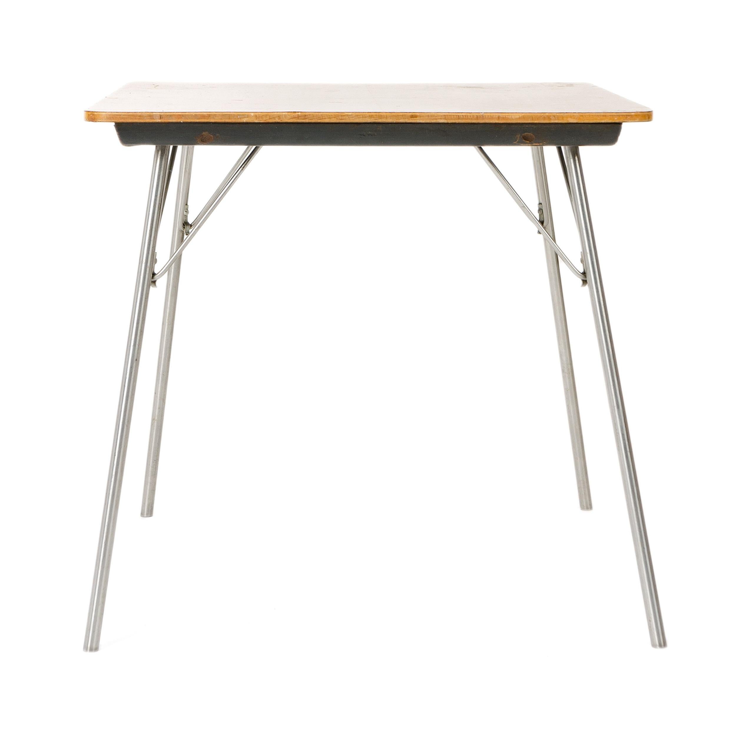 Américain table pliante IT des années 1950 par Charles et Ray Eames pour Herman Miller en vente