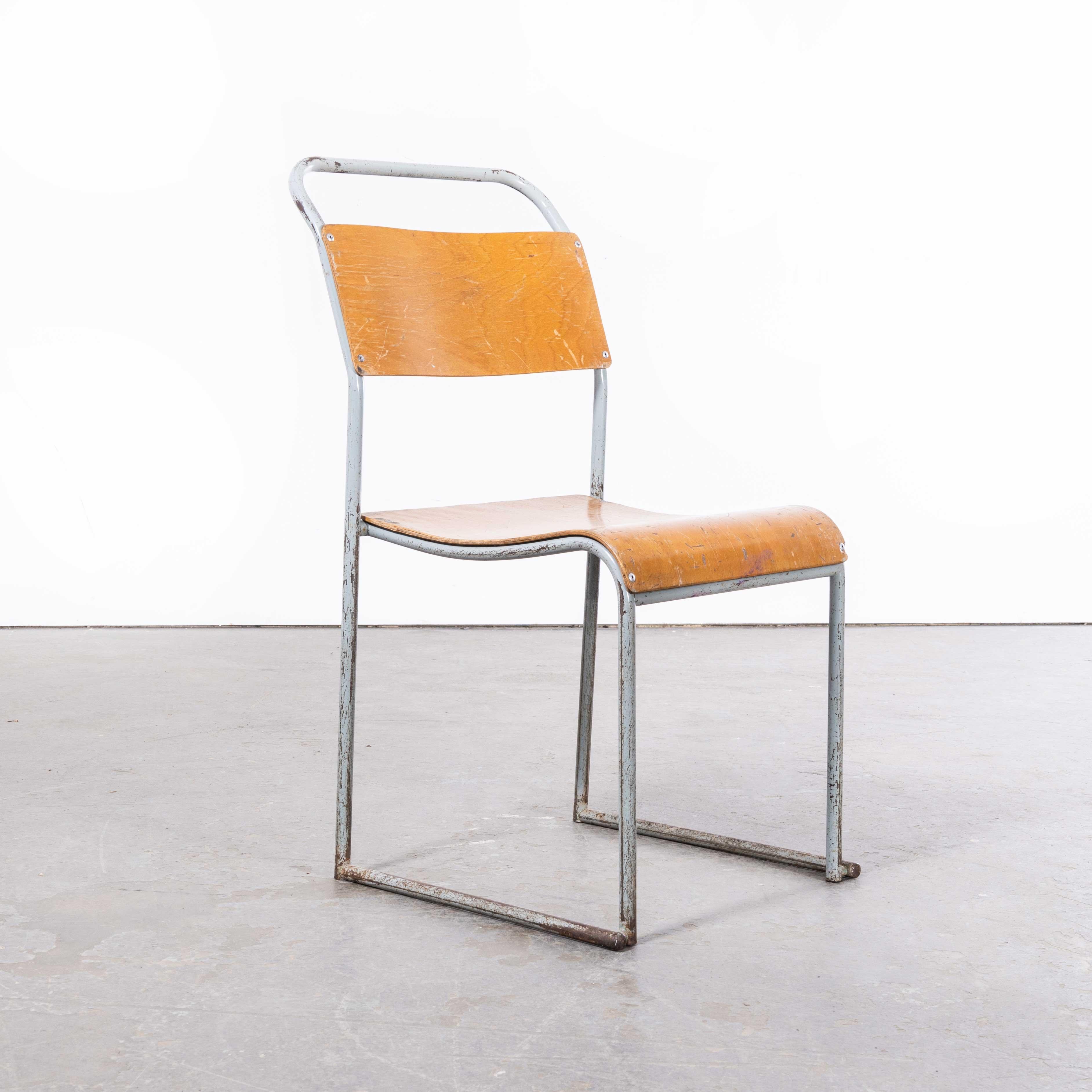 Duale graue Metall-Esszimmerstühle aus den 1950er Jahren - Satz von sechs Stühlen im Angebot 2