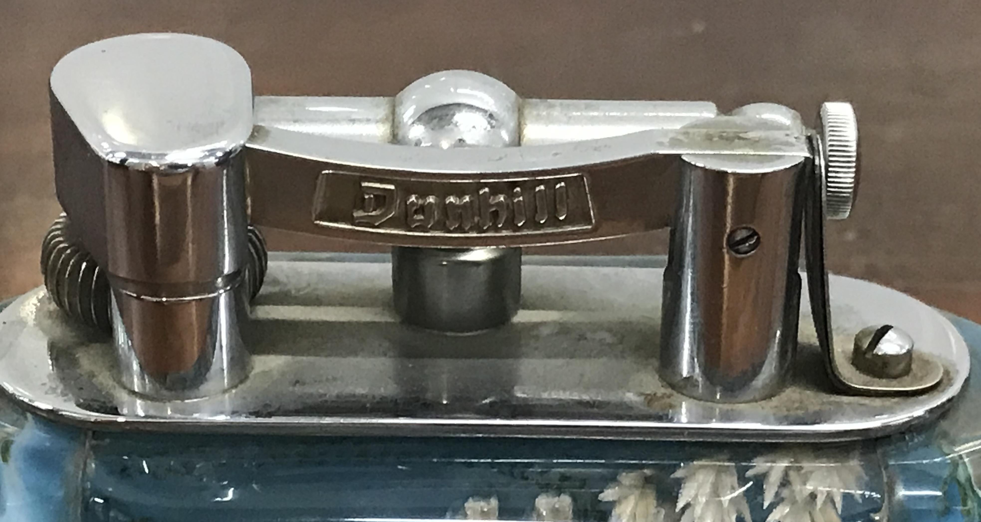 1950s Dunhill Aquarium Oversized Table Lighter Made in England Chrome Red Fish 9