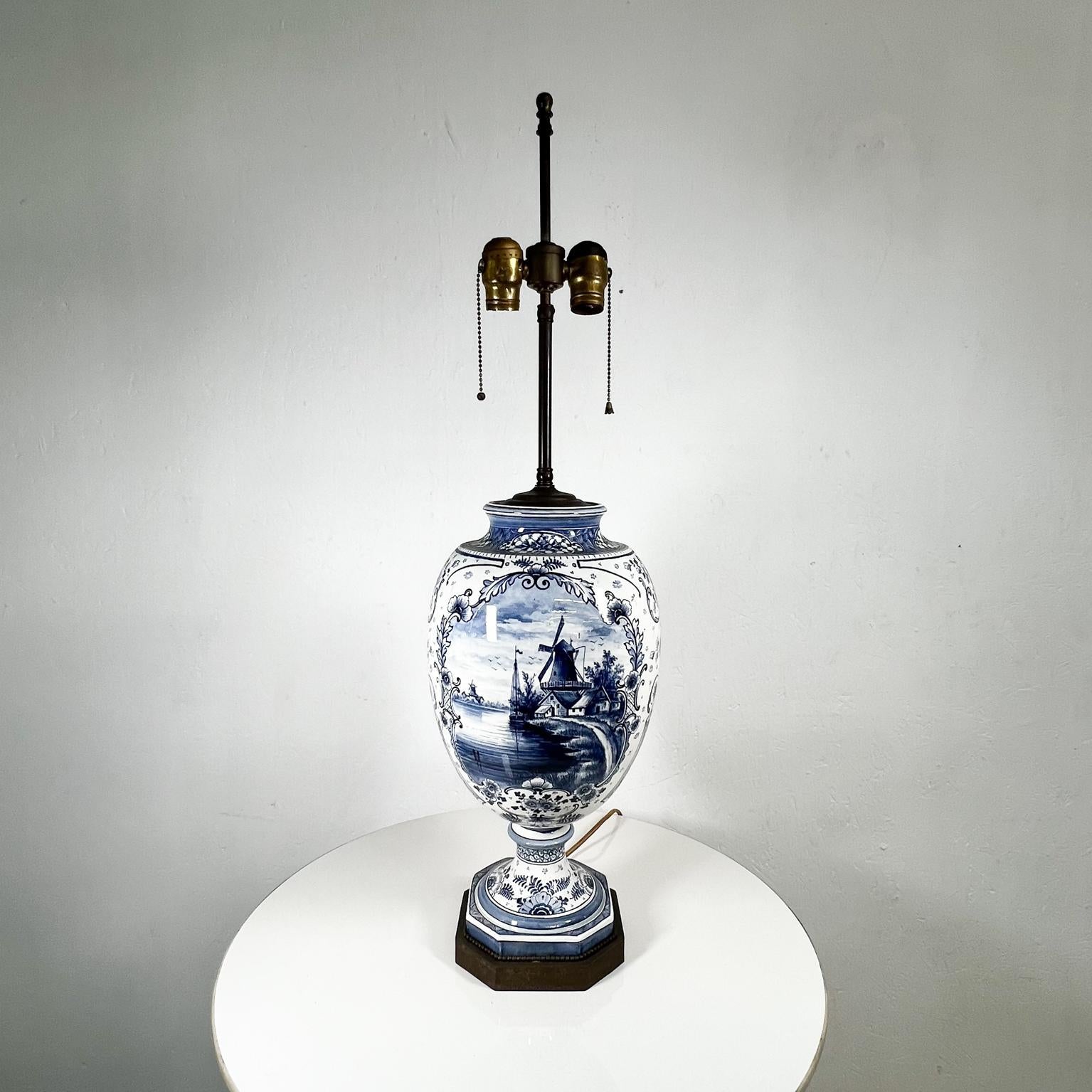 1950s Dutch Ceramics Blue White Windmill Table Lamp
32.5 tall x 8 diameter
Preowned original vintage condition
No shade is included
See Images please.