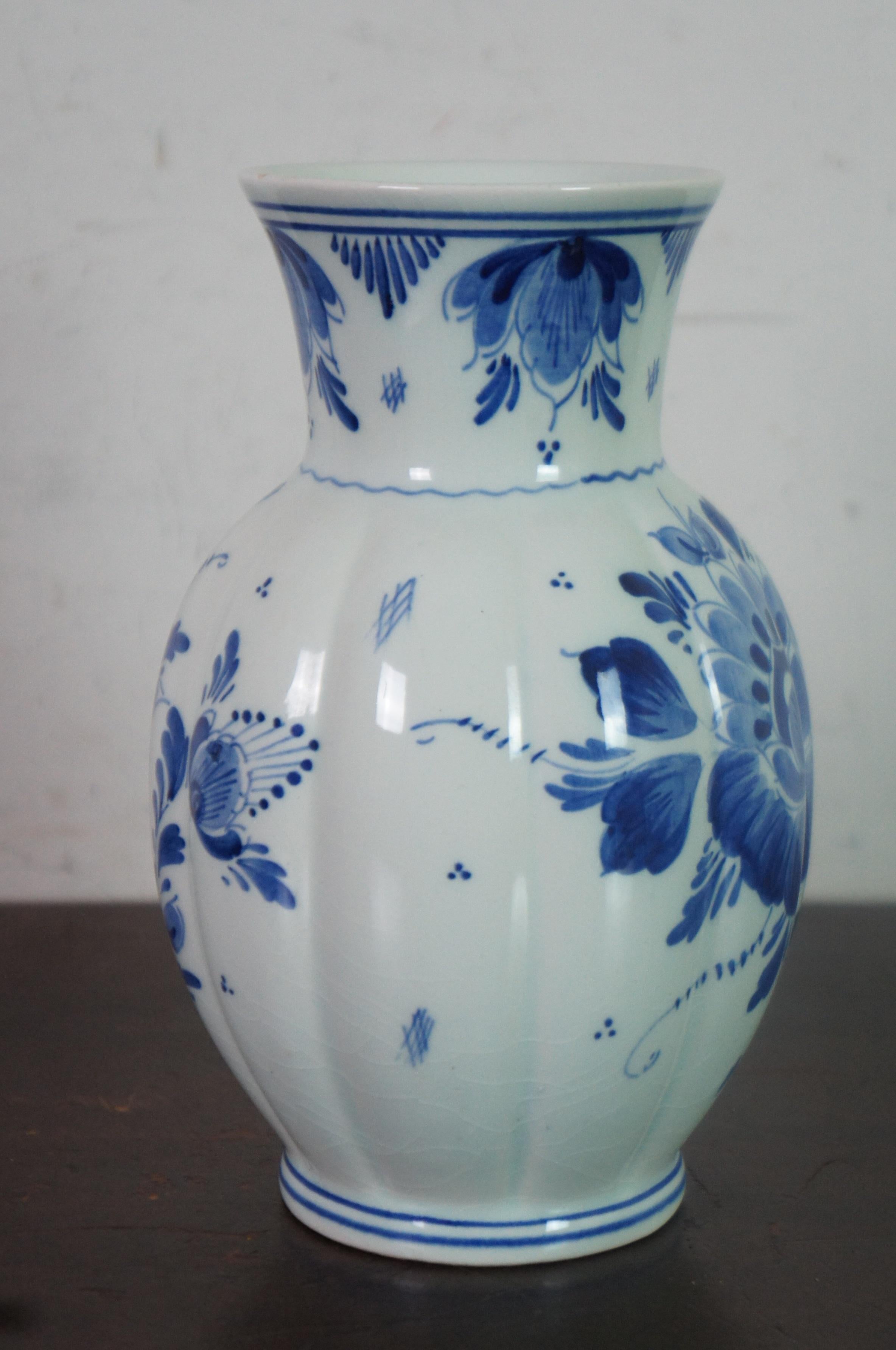 Dutch Colonial 1950s Dutch Delft Blue & White Porcelain Floral Bud Vase Holland