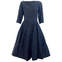 1950s Dinastía de seda negro Fit n 'Flare mangas 3/4 Vintage 50s Vestido Scribe Imprimir