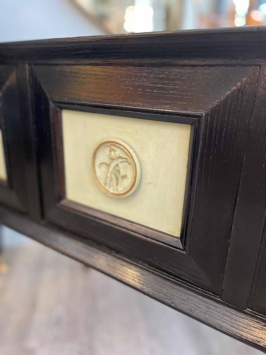 Bois Bureau des années 1950 en Wood Wood ébonisé avec détails bleus en vente