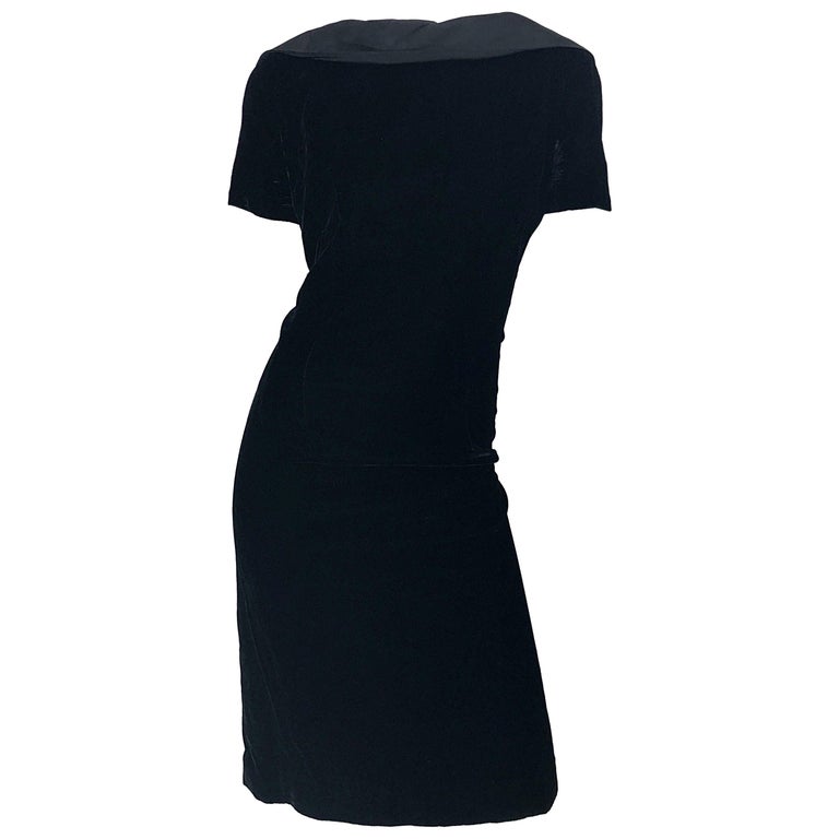 1950s Edith Flagg Large Size Black Silk Velvet Vintage 50s Wiggle Dress For  Sale at 1stDibs | edith flagg clothing, edith flagg dress, edith flagg  designs