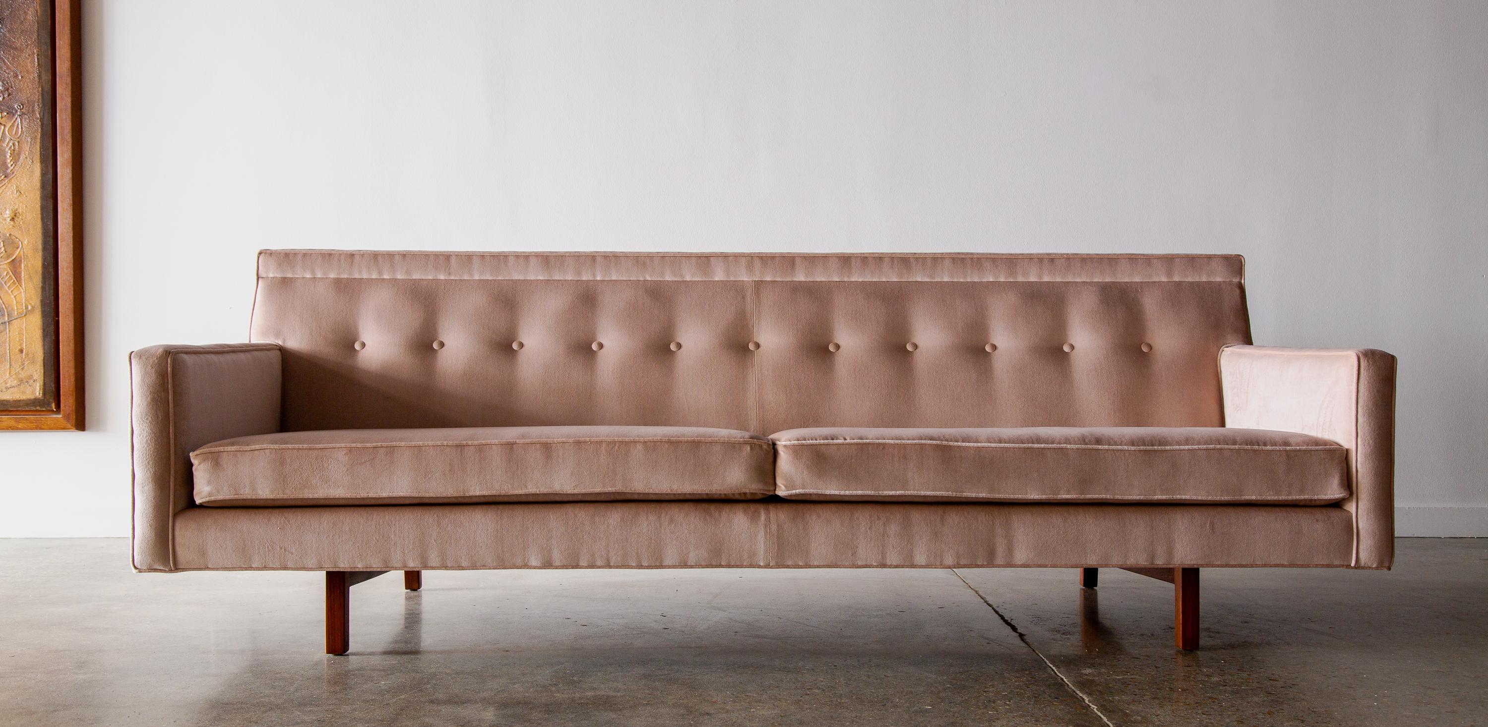 Mid-20th Century 1950s Edward Wormley for Dunbar Bracket Back Sofa, Blush Velvet and mahogany For Sale