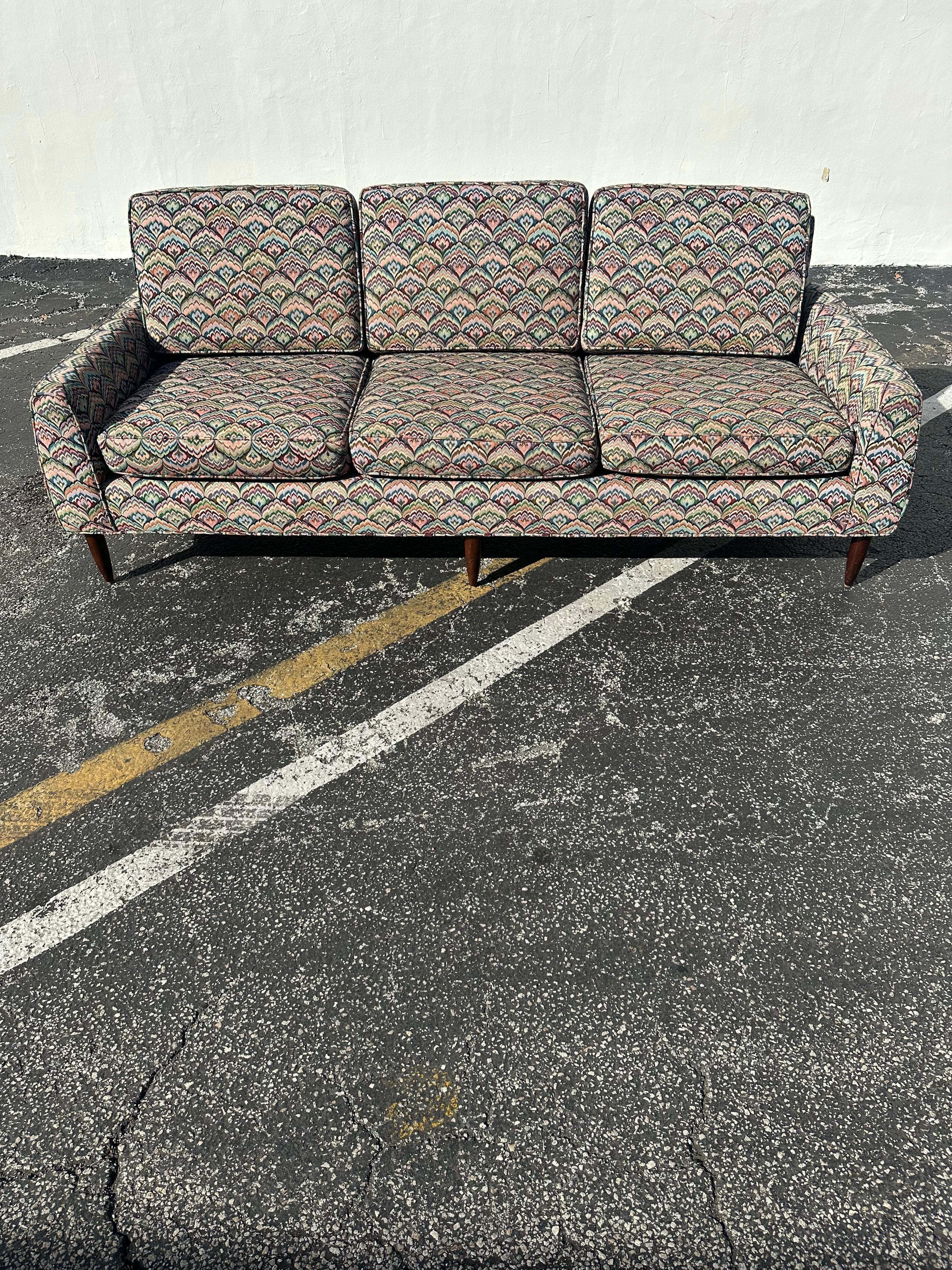 Años 50 Edward Wormley para Dunbar Furniture Sofá de colores Jack Larsen Moderno de mediados de siglo en venta