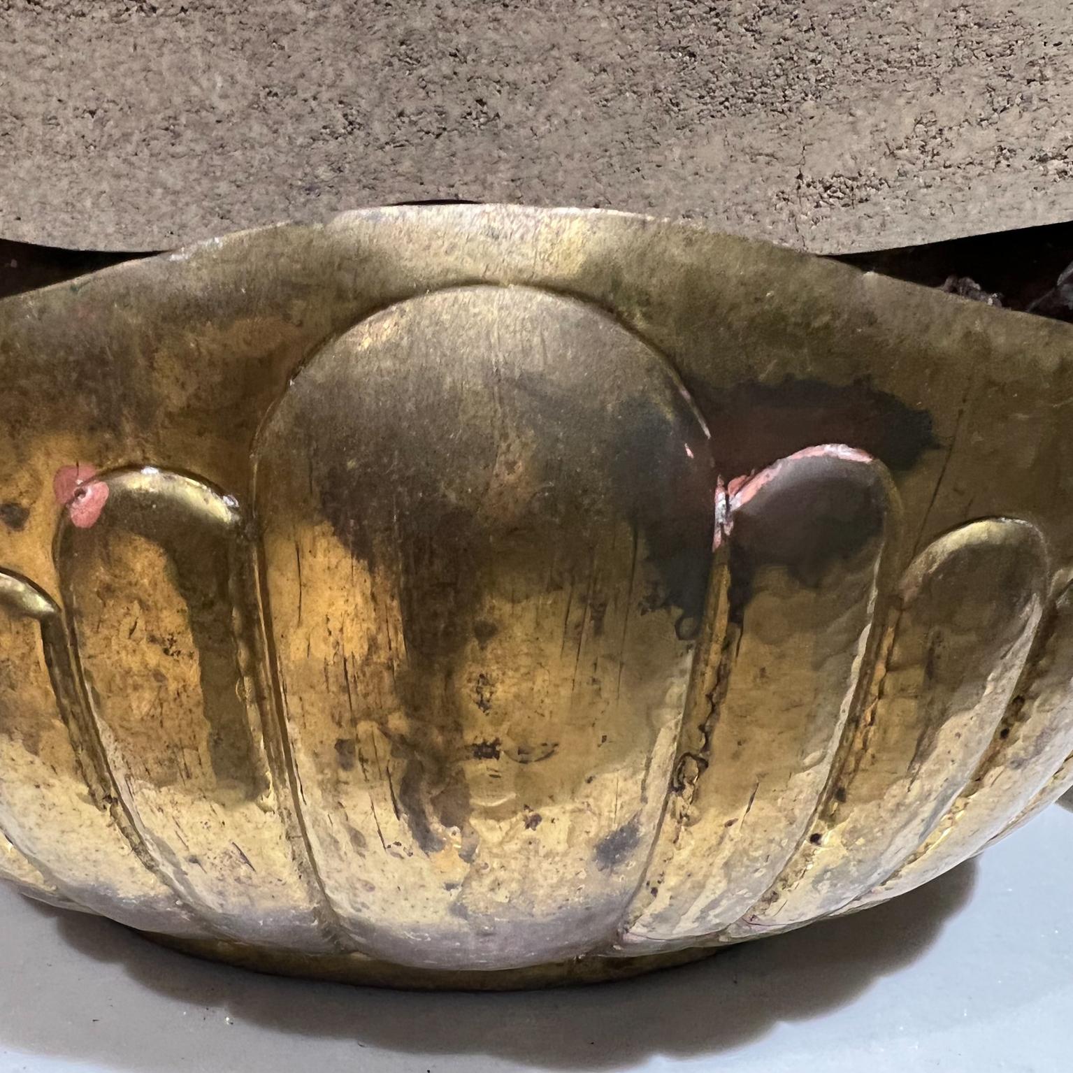 1950s Egidio Casagrande Italian Hammered Brass Centerpiece Bowl Italy For Sale 6