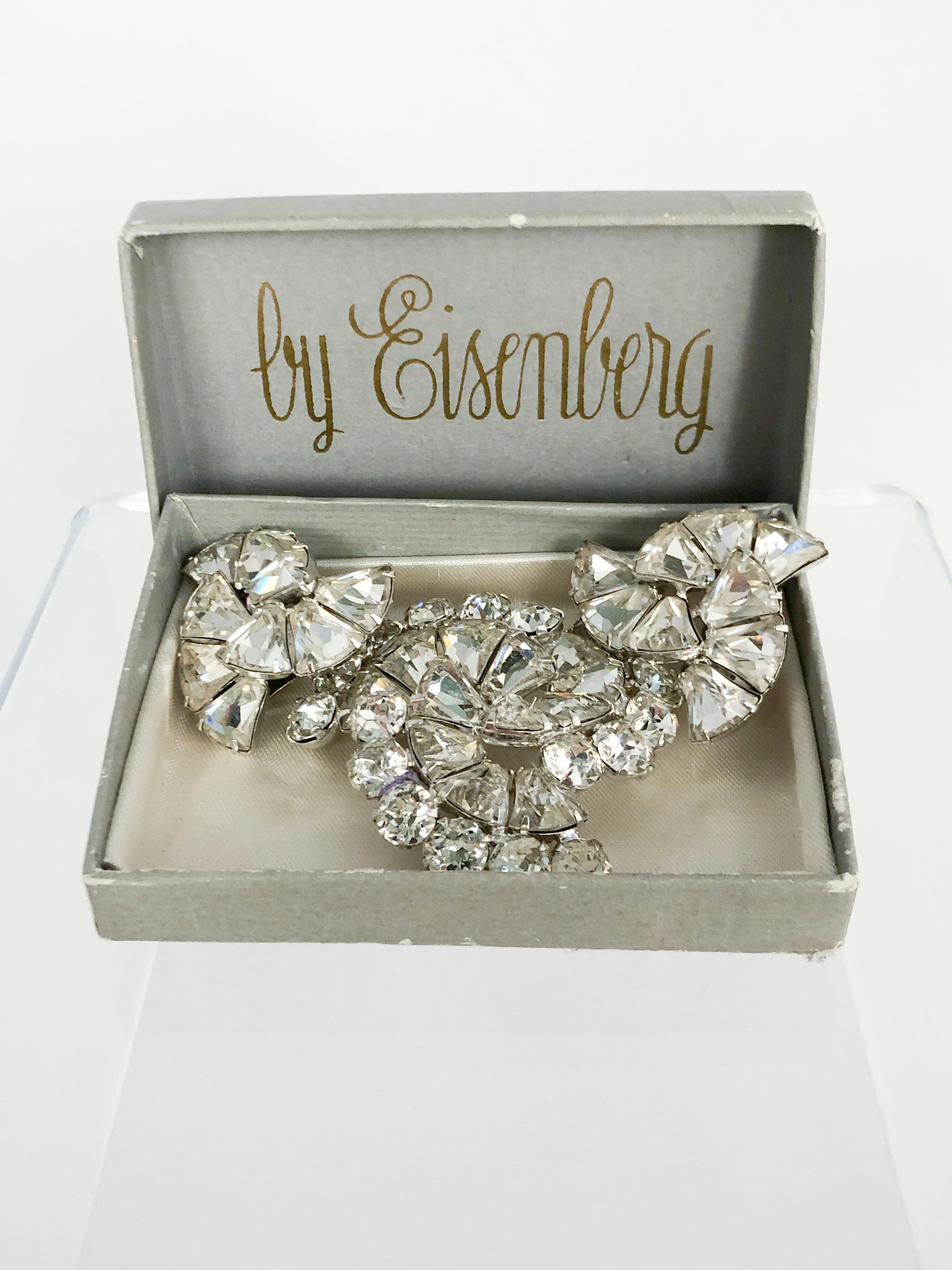 1950s Eisenberg Rhinestone Brooch and Earring Set In Good Condition In San Francisco, CA