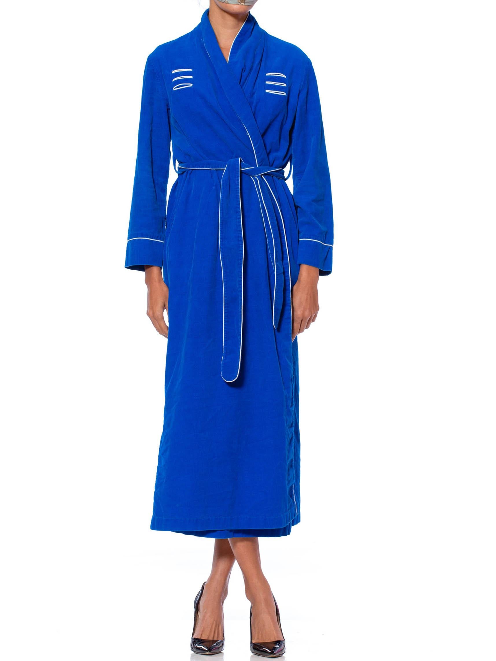 Women's 1950S Electric Blue Cotton Corduroy Robe With White Piping & Cute Pockets For Sale