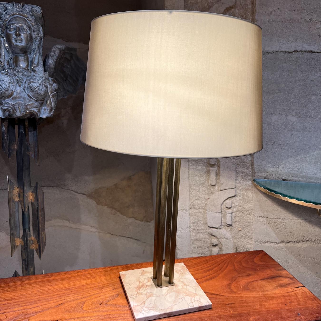Lampe de bureau élégante en laiton des années 1950 à base en marbre Gerald Thurston Lightolier en vente 7
