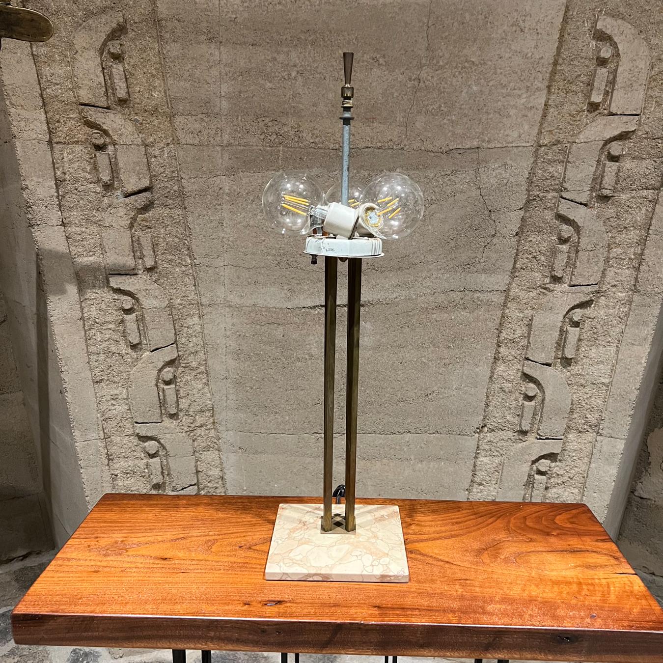 1950s Elegant Brass Table Lamp Marble Base Gerald Thurston Lightolier For Sale 3