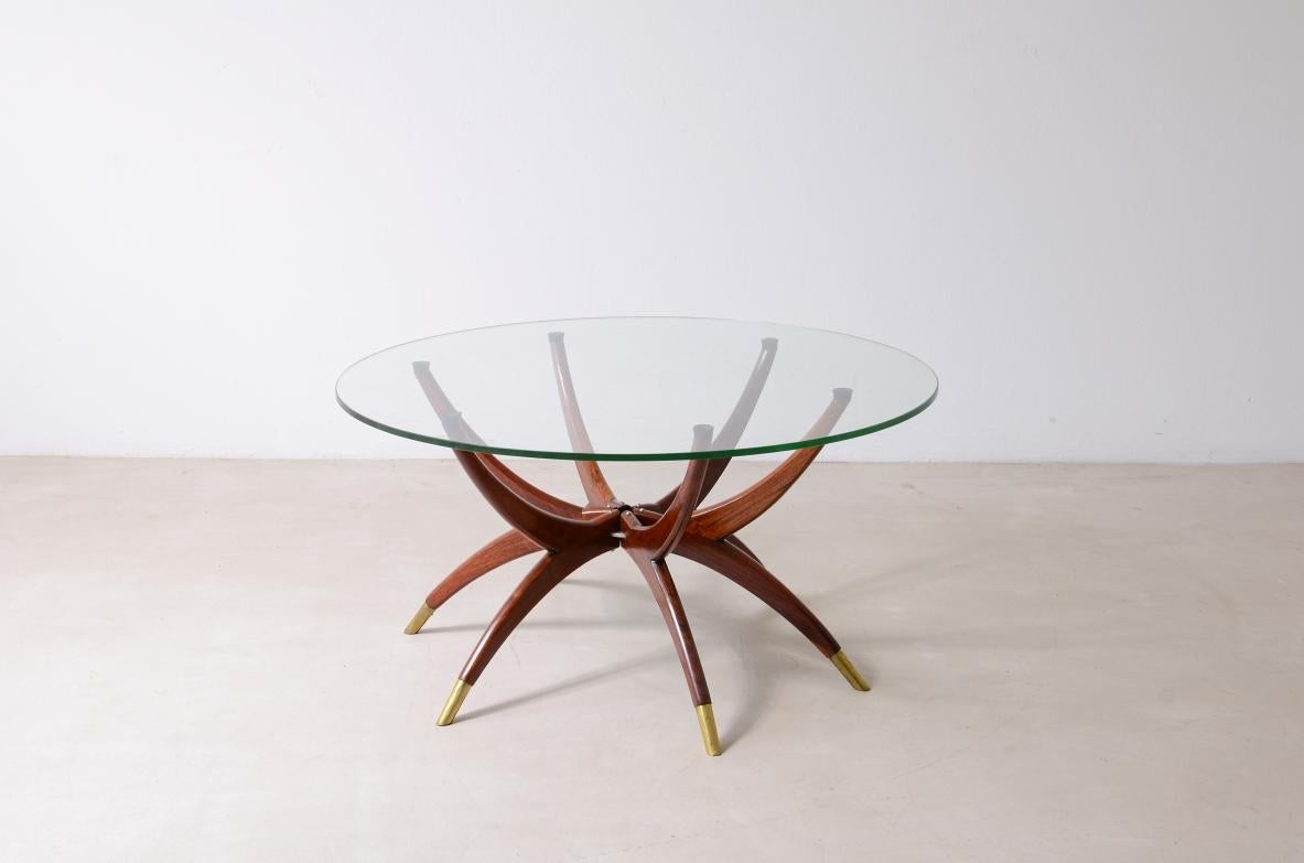 Mid-Century Modern Table basse élégante des années 1950 avec 6 pieds en bois courbé en vente
