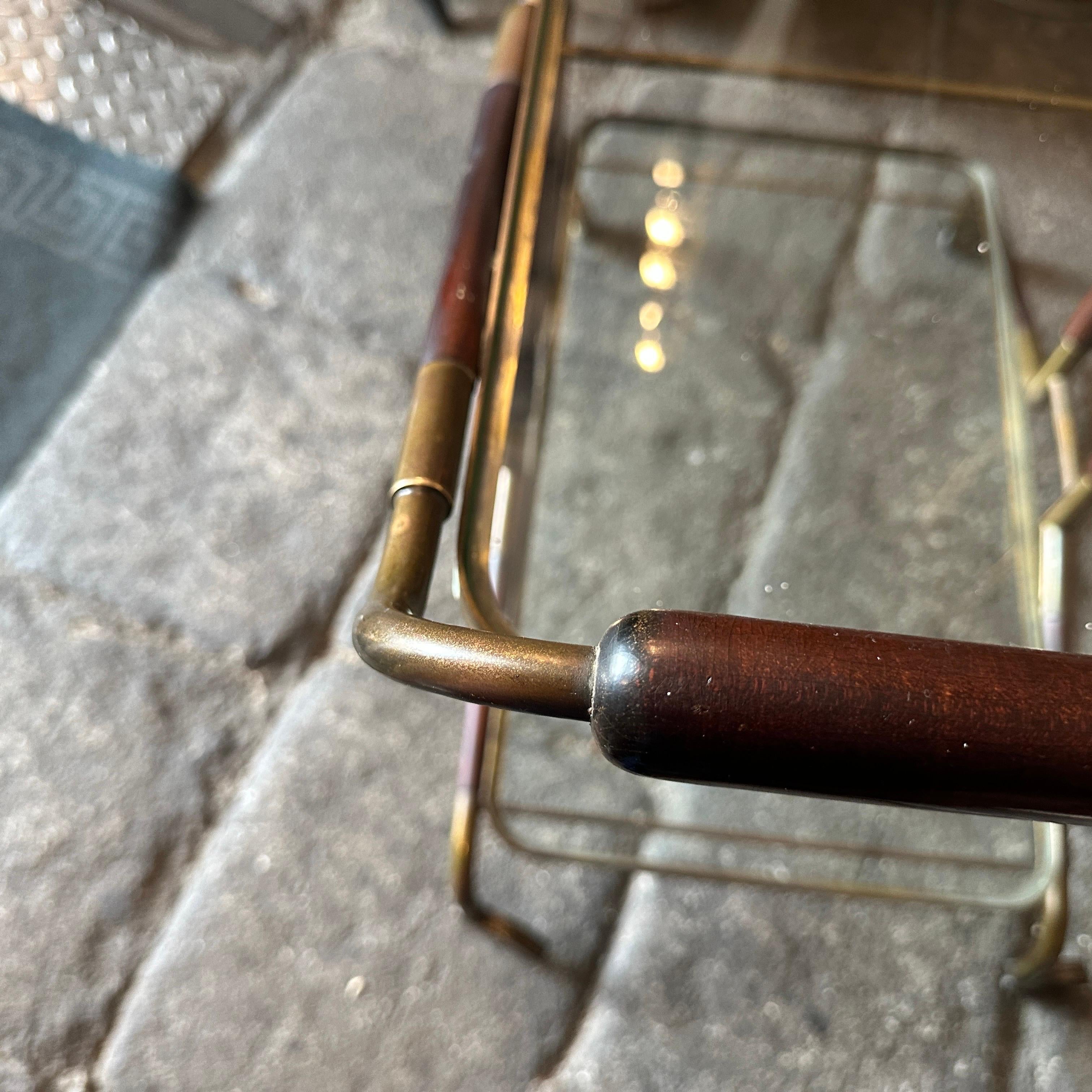 1950s Elegant Mid-Century Modern Brass Wood and Glass Bar Cart by Cesare Lacca 2