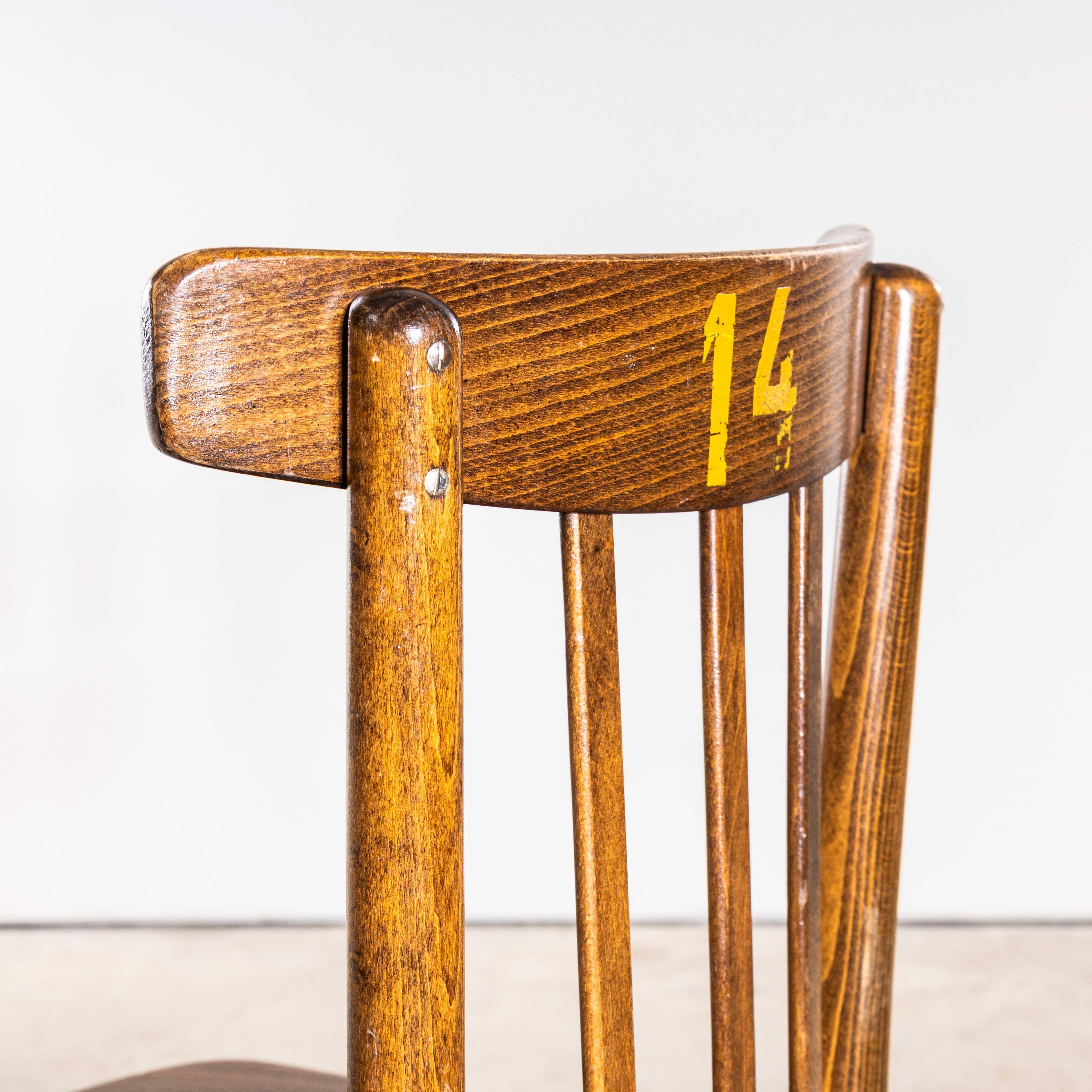 Metà XX secolo Sedie da pranzo alte in bengala Eleg degli anni '50 di Ton - Set di sei in vendita