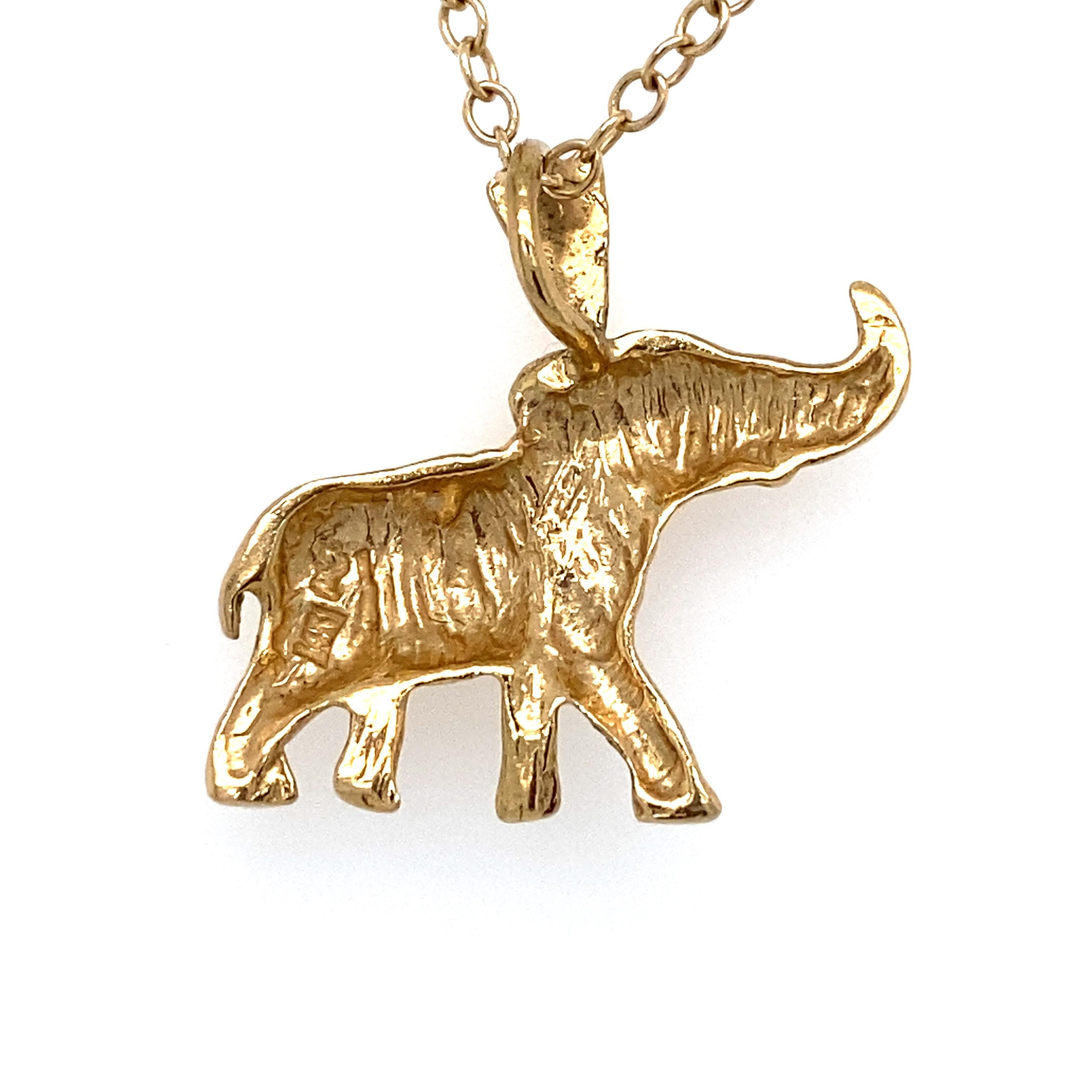 10k gold elephant pendant