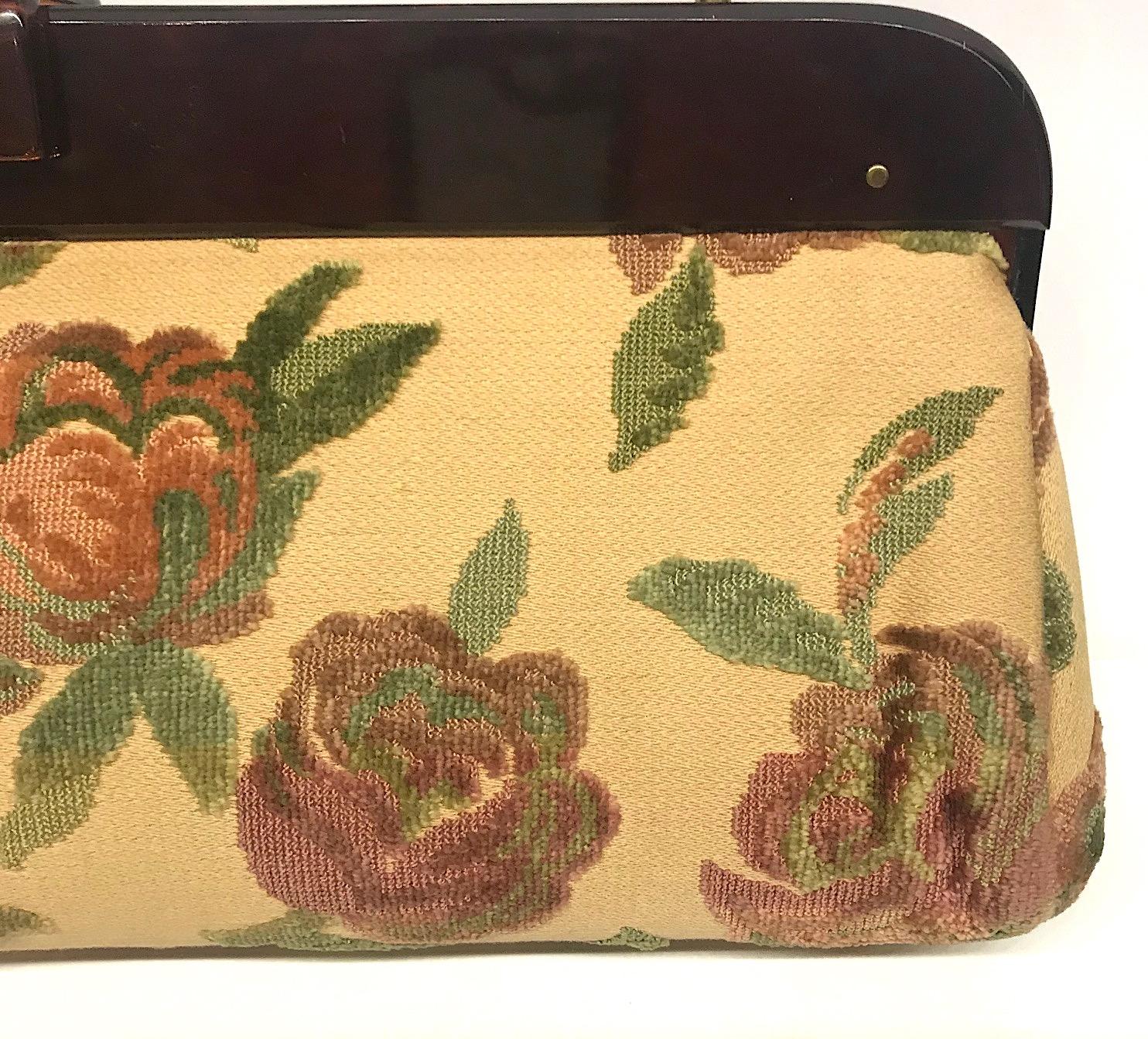 Women's 1950s Elongated Cut Velvet Floral Hand Bag