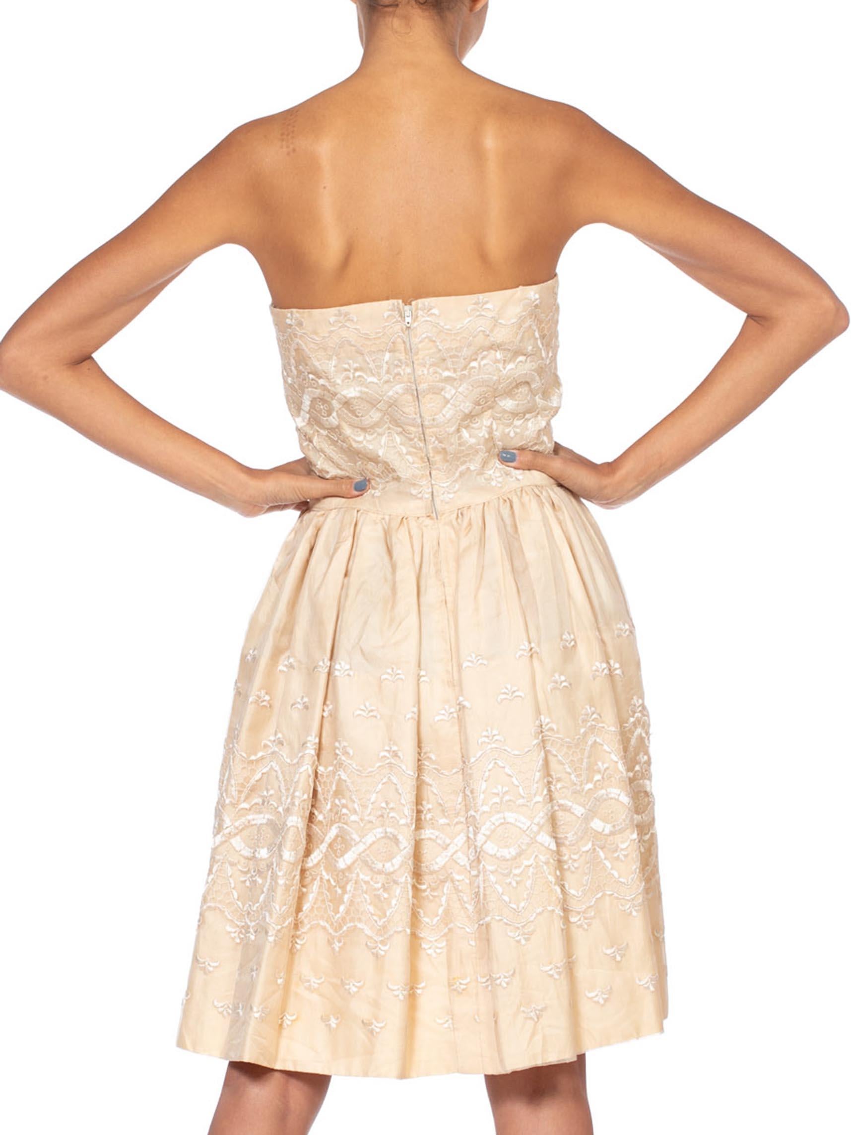 Women's 1950S Ivory Embroidered Silk Organza Strapless Party Cocktail Dress For Sale