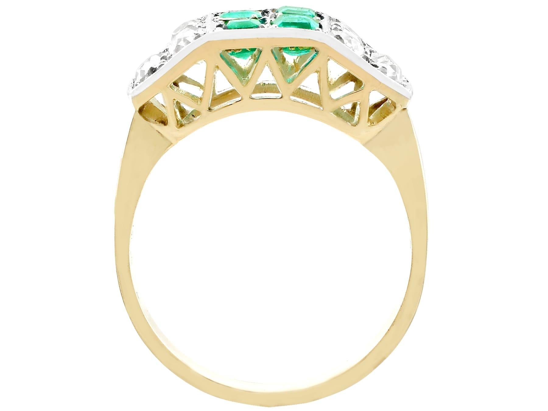 Bague cocktail en or jaune avec émeraude et diamants de 1,10 carat, années 1950 Excellent état - En vente à Jesmond, Newcastle Upon Tyne