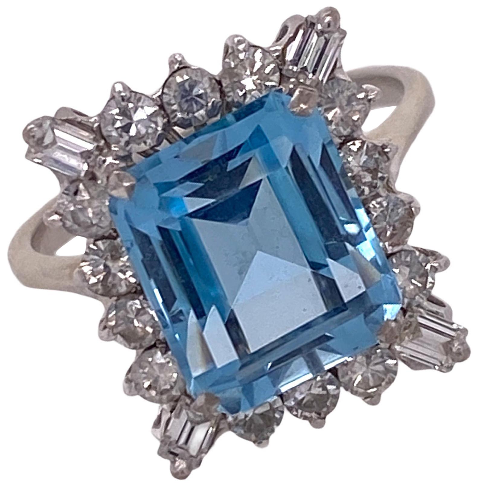 1950s Emerald Cut Aquamarine Diamond 18 Karat White Gold Cocktail Ring