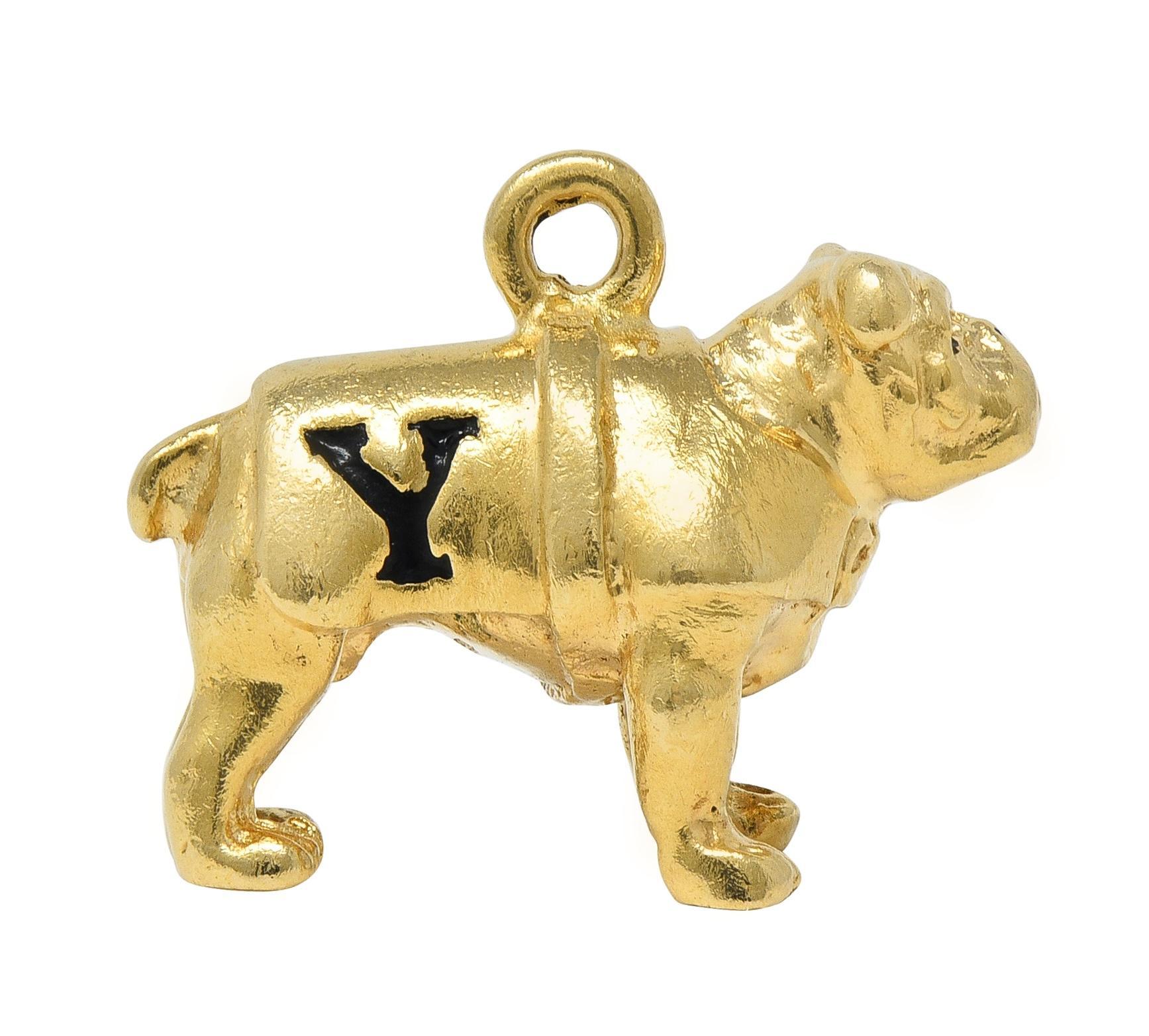 1950's Emaille 14 Karat Gelbgold Vintage Yale Bulldogge Hund Anhänger Charme im Zustand „Hervorragend“ im Angebot in Philadelphia, PA