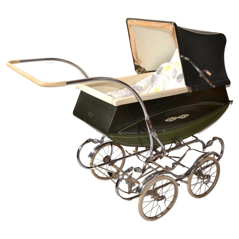 1950s English Bilt-Rite Park Avenue Baby Carriage Chrome Pram Stroller Buggy  For Sale at 1stDibs