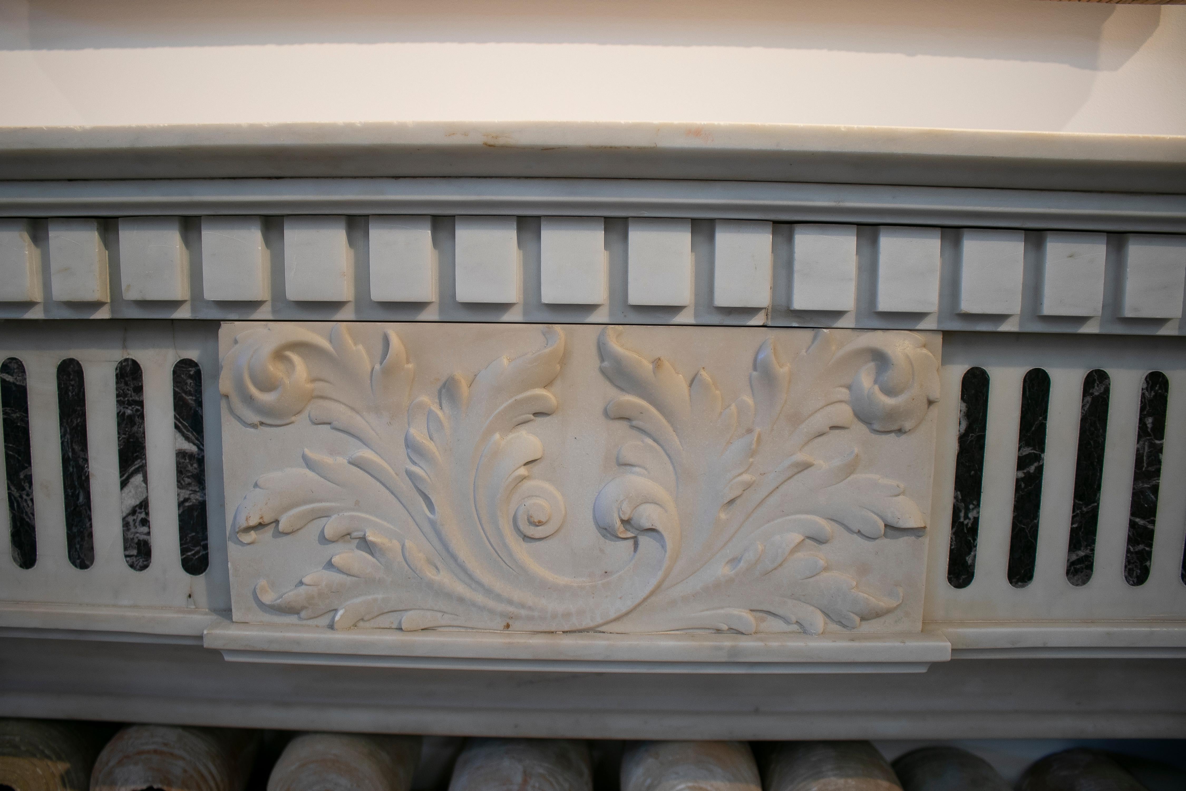 1950s English Hand Carved Marble Fireplace with Ionic Columns For Sale 6