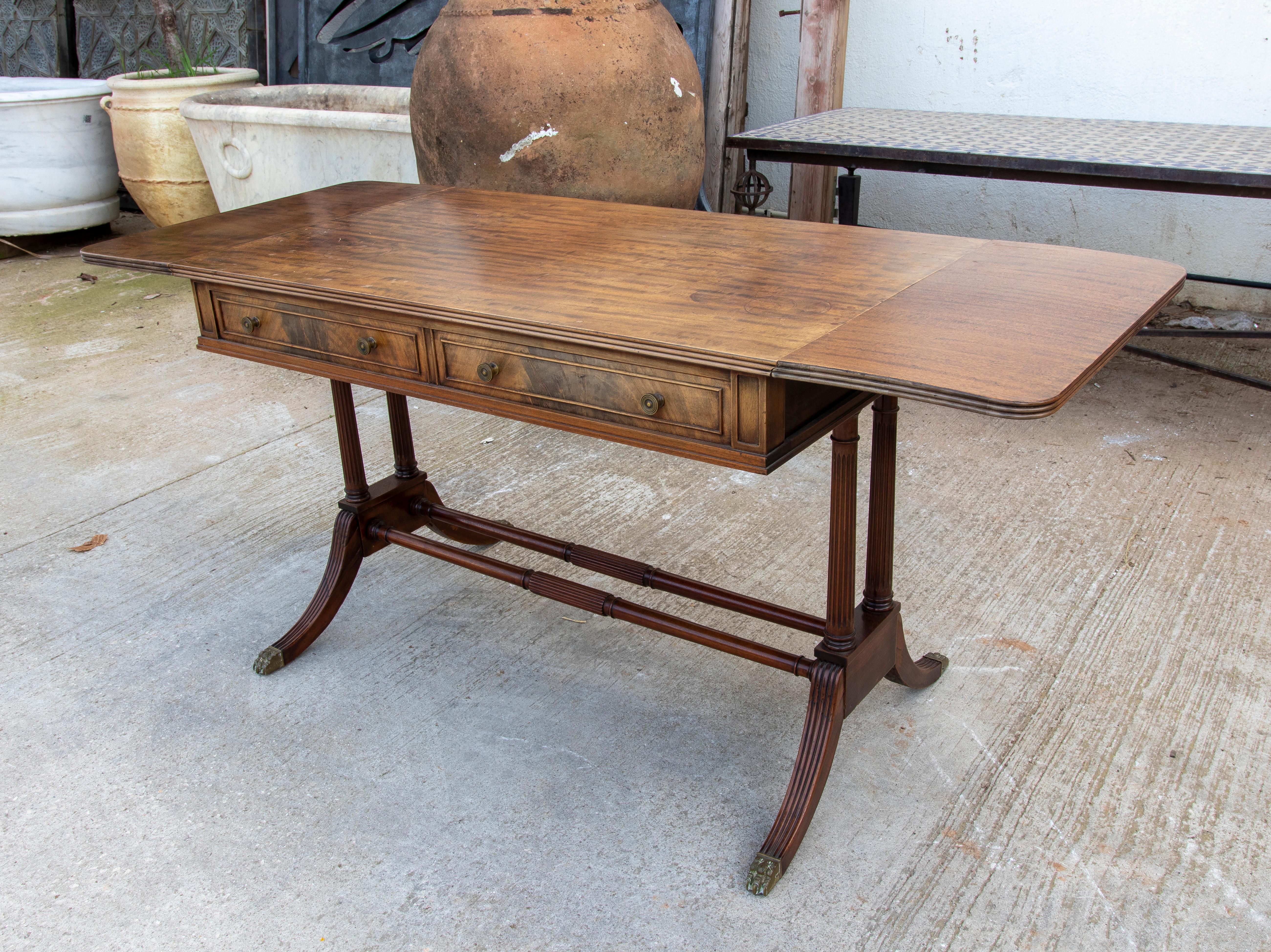 1950s English Mahogany Writing Desk with Drawers For Sale 2