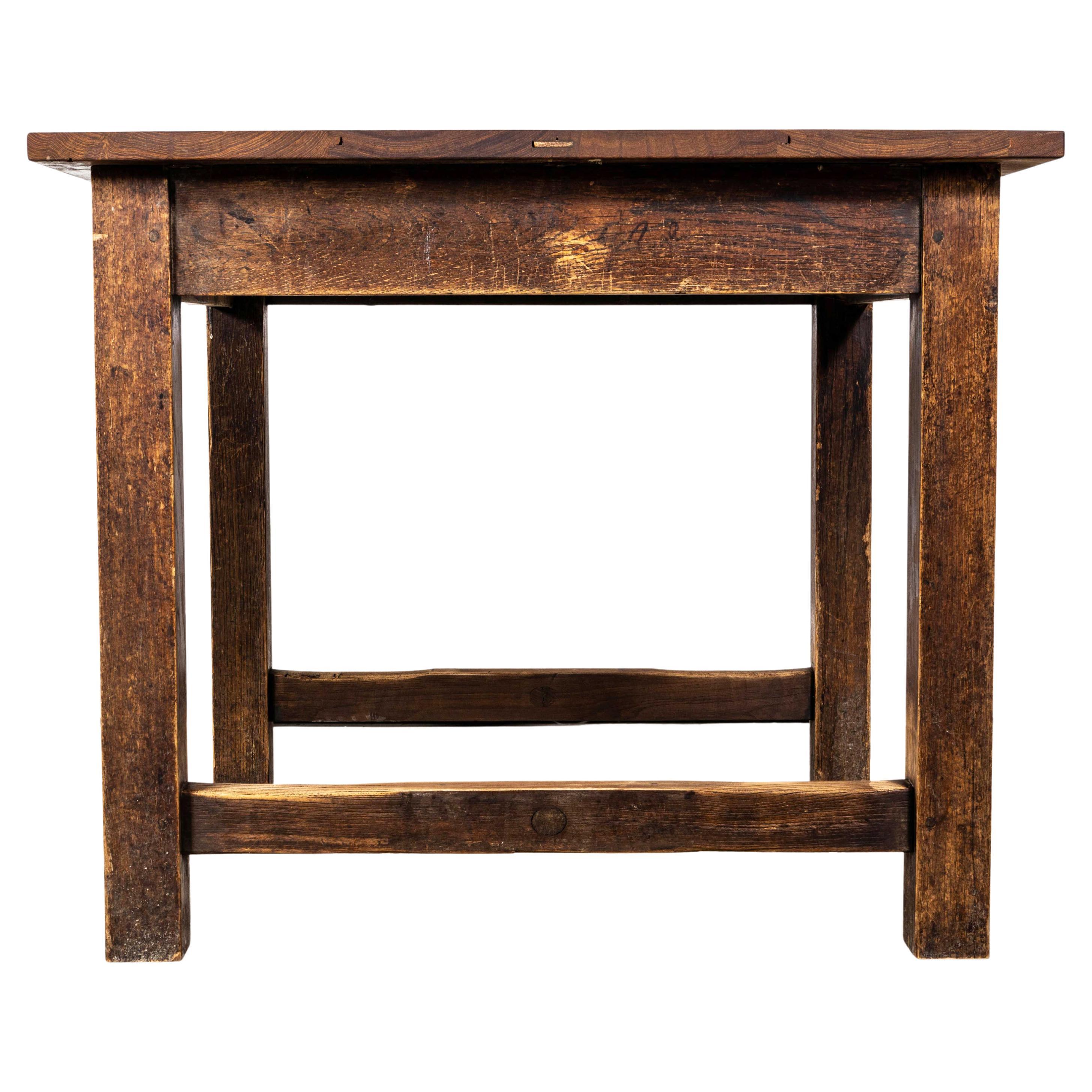 Mesa de laboratorio escolar inglesa de roble e iroko de los años 50 - Cuadrada