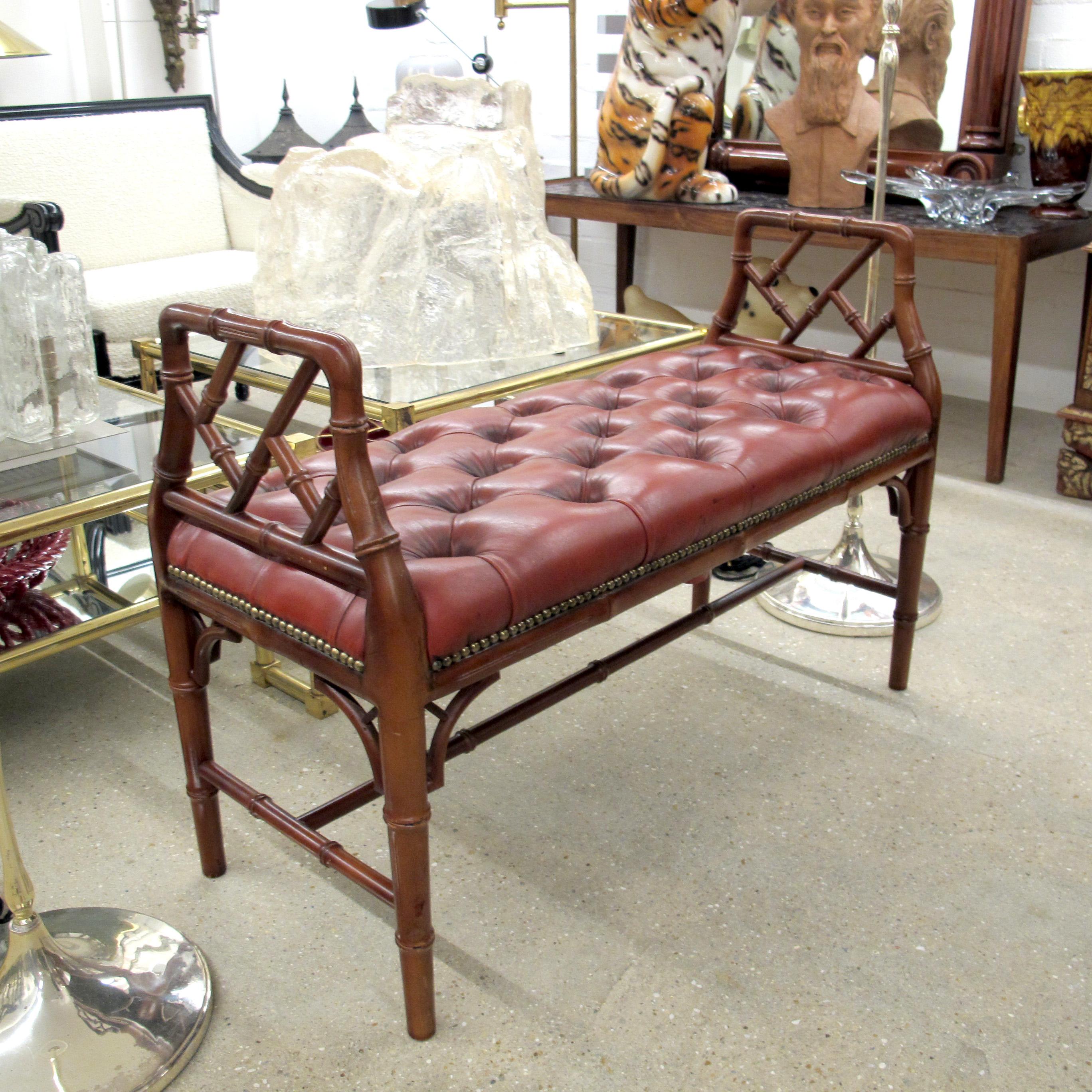 1950s English Red Leather Bench with Faux Bamboo Frame For Sale 1