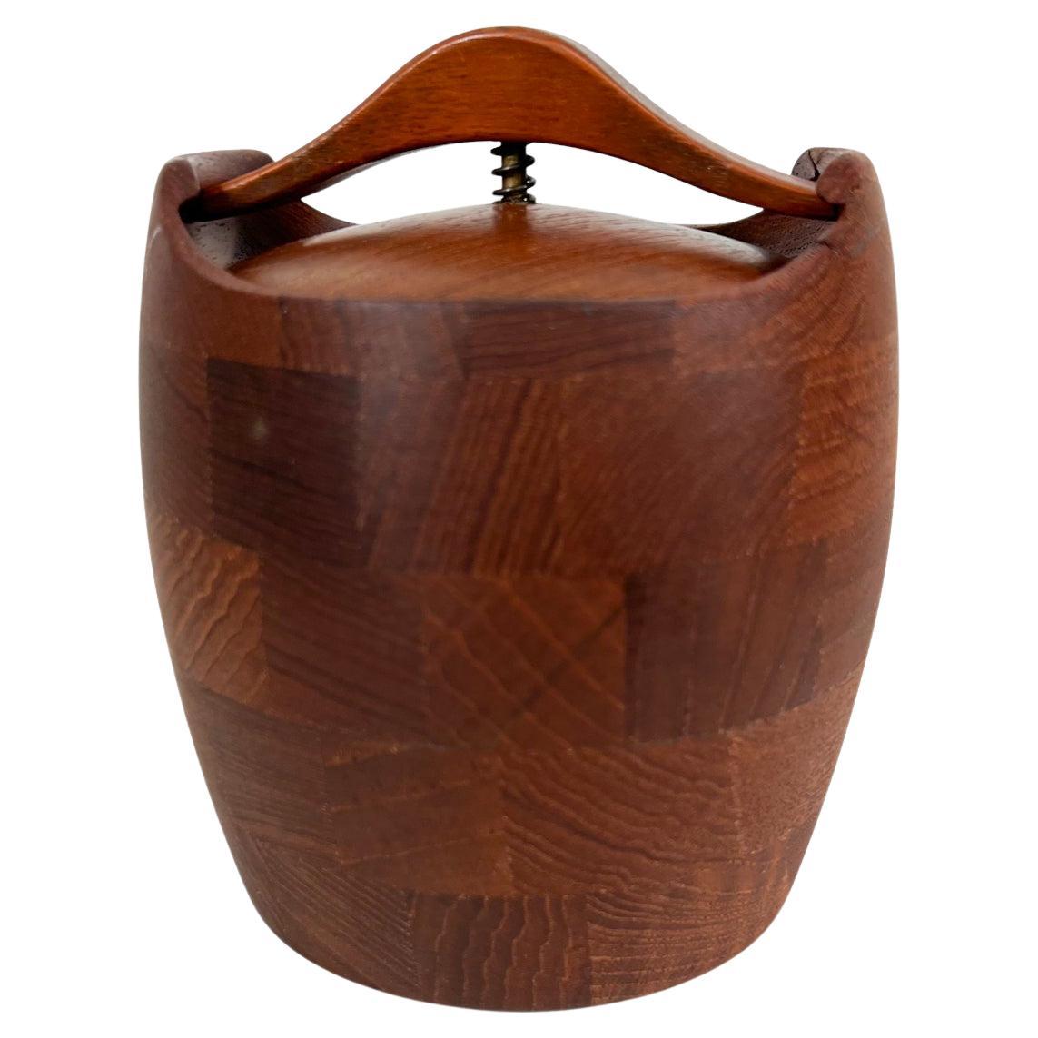 Humidificador de teca tallada de los años 1950 de ESA Denmark
