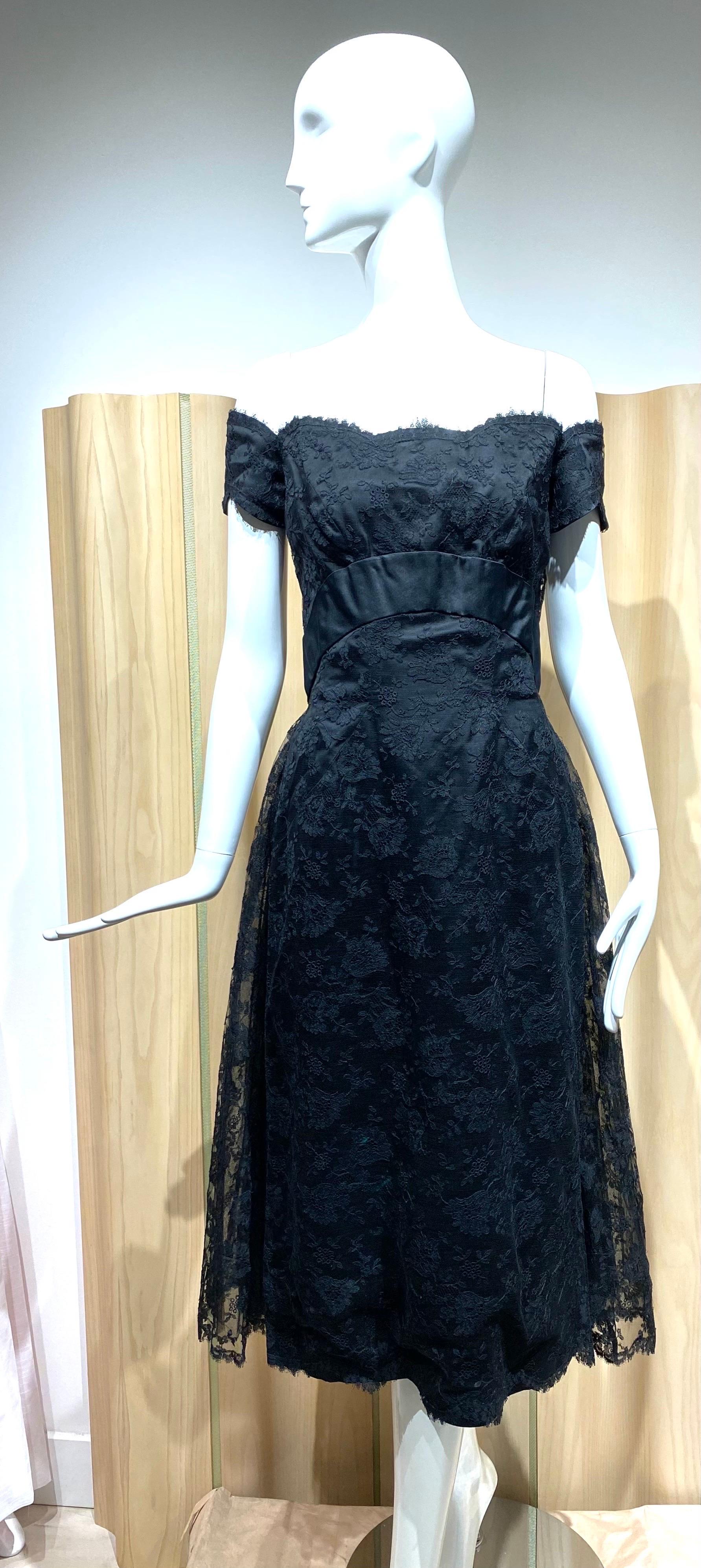 1950s Estevez Black Lace Cocktail Dress For Sale 1